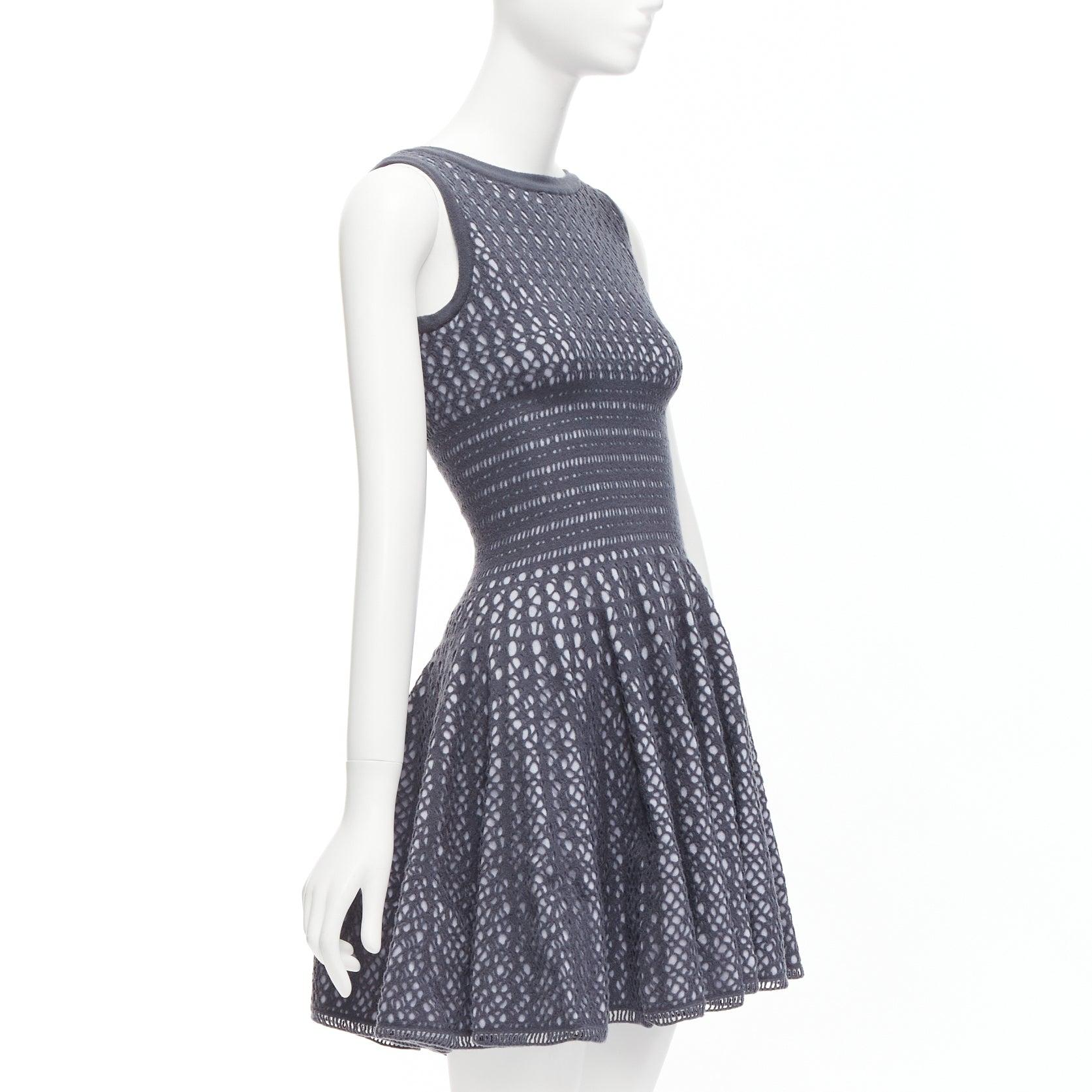 ALAIA grey virgin wool blend cut out jacquard fit flared mini FR36 S In New Condition For Sale In Hong Kong, NT