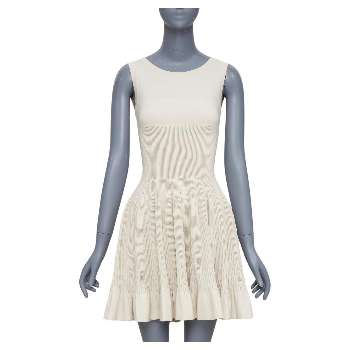 ALAIA ivoire beige laine vierge taille contour robe évasée sans manches FR36 S