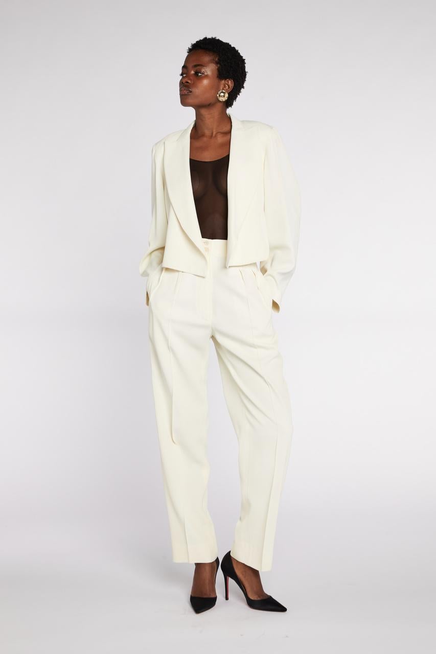 Alaïa Ivory Suit with Cropped Jacket S/S 1985 For Sale 1