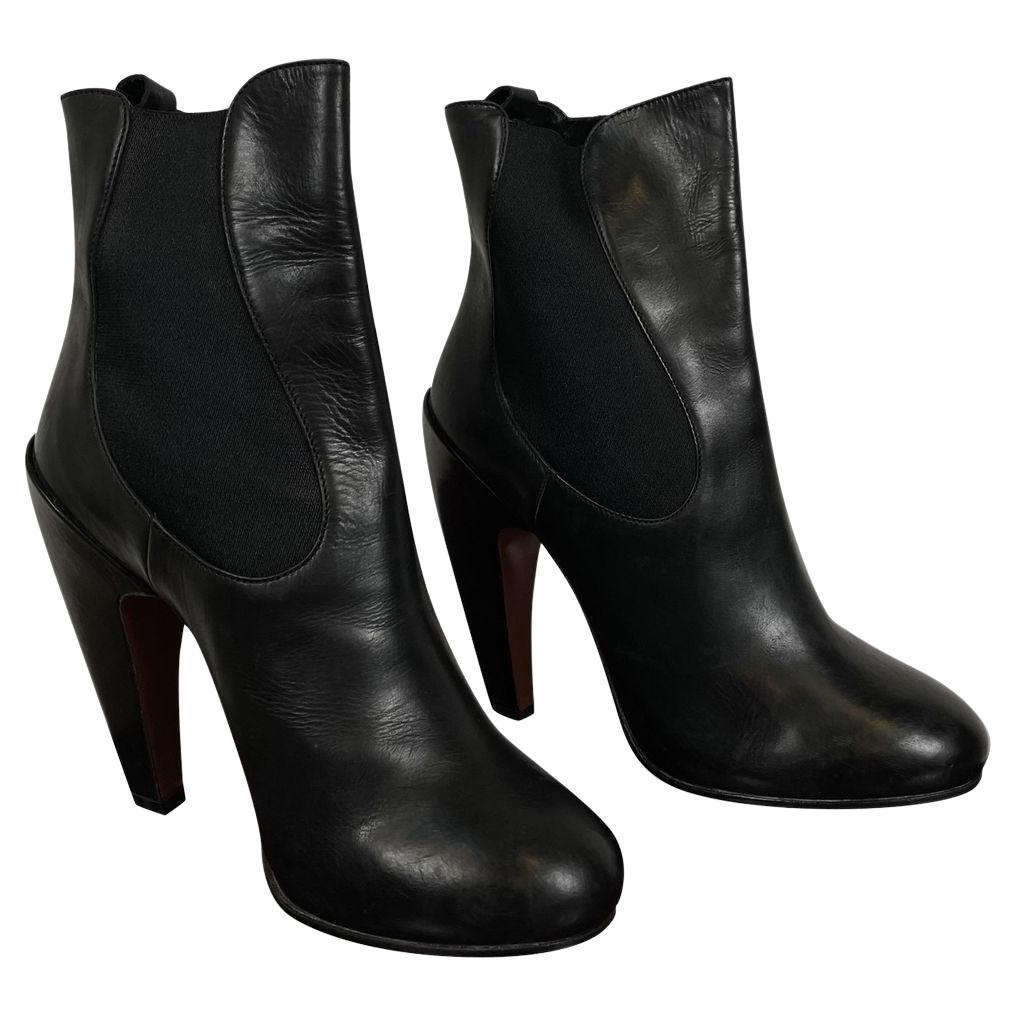 Alaïa Leather Ankle Boots in Black