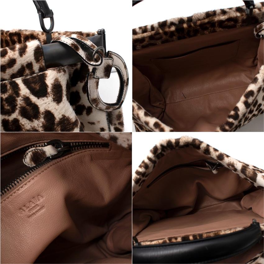 Alaia Borsa a manico superiore in cavallino con stampa leopardo in vendita 4