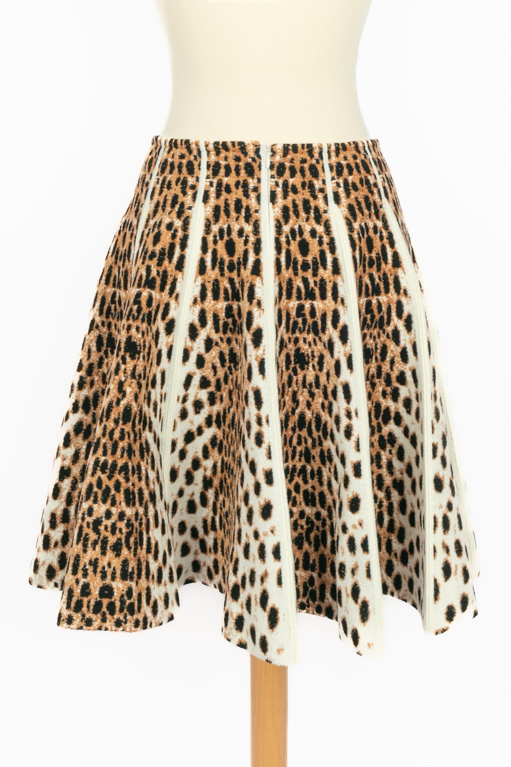 Women's Alaïa leopard skirt For Sale