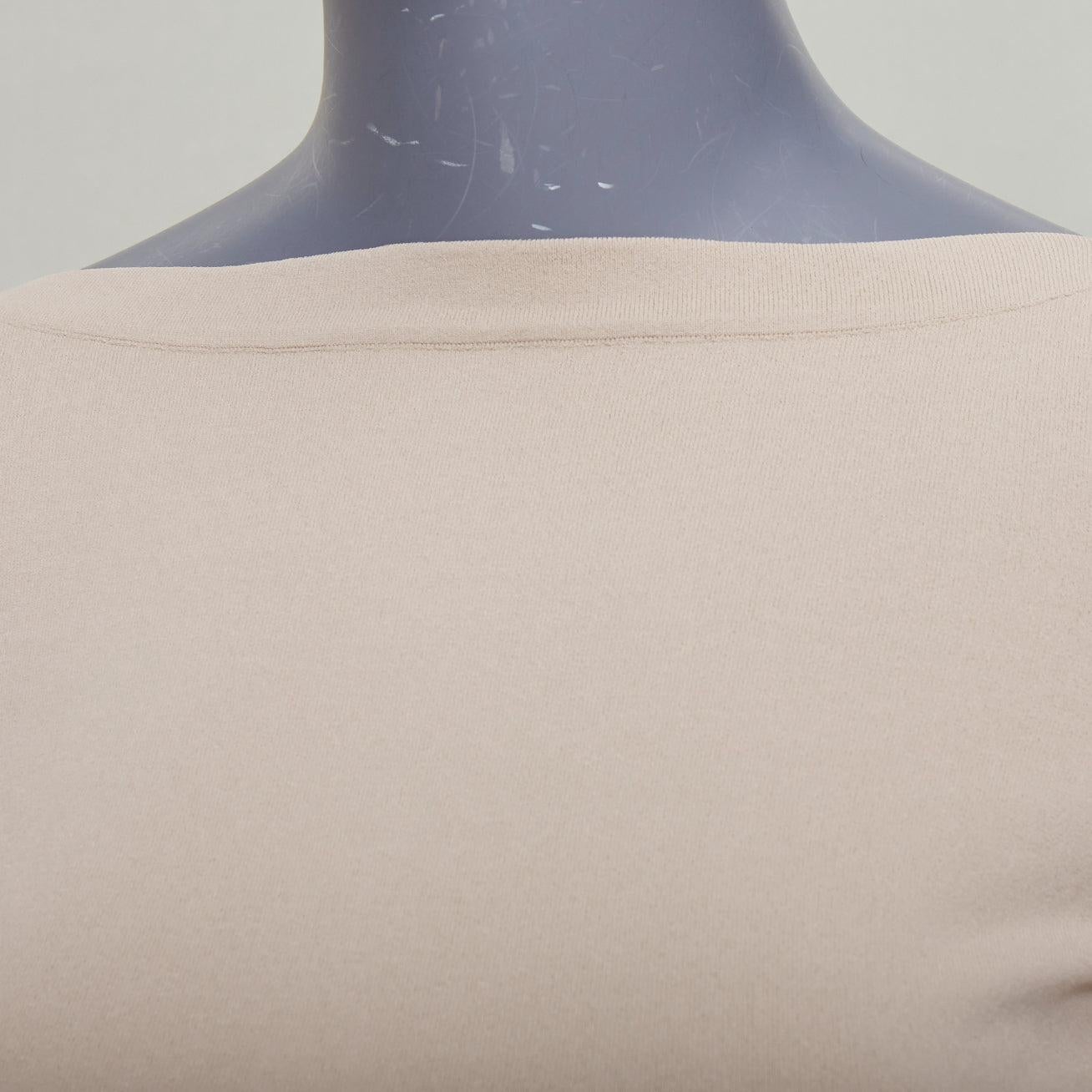AND Light Light nude viscose blend cropped sleed bateau neck sweater FR36 S
Référence : SNKO/A00571
Marque : Alaia
MATERIAL : Viscose, mélange
Couleur : Beige
Motif : Solide
Fermeture : Slip On
Fabriqué en : Italie

CONDITION :
Condition :