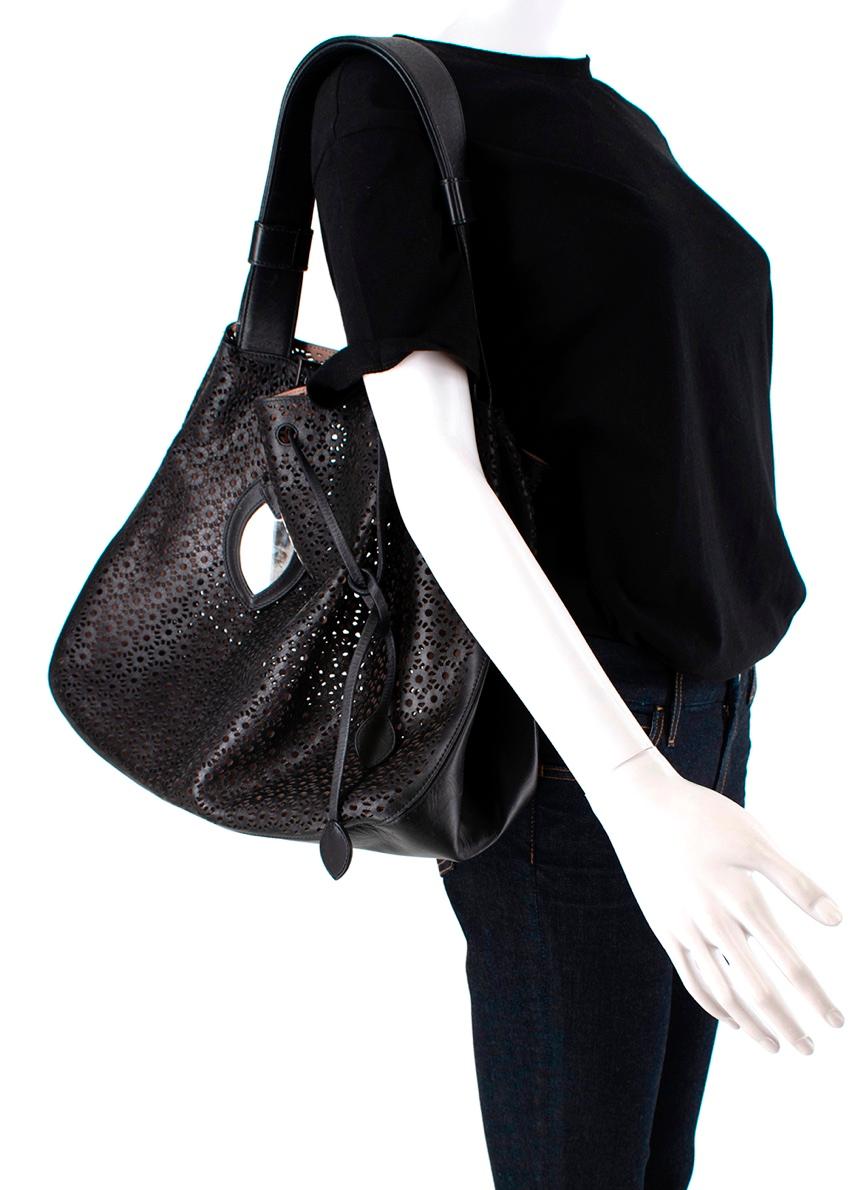 Alaia Medium Black Leather Laser Cut Tote Bag For Sale 5