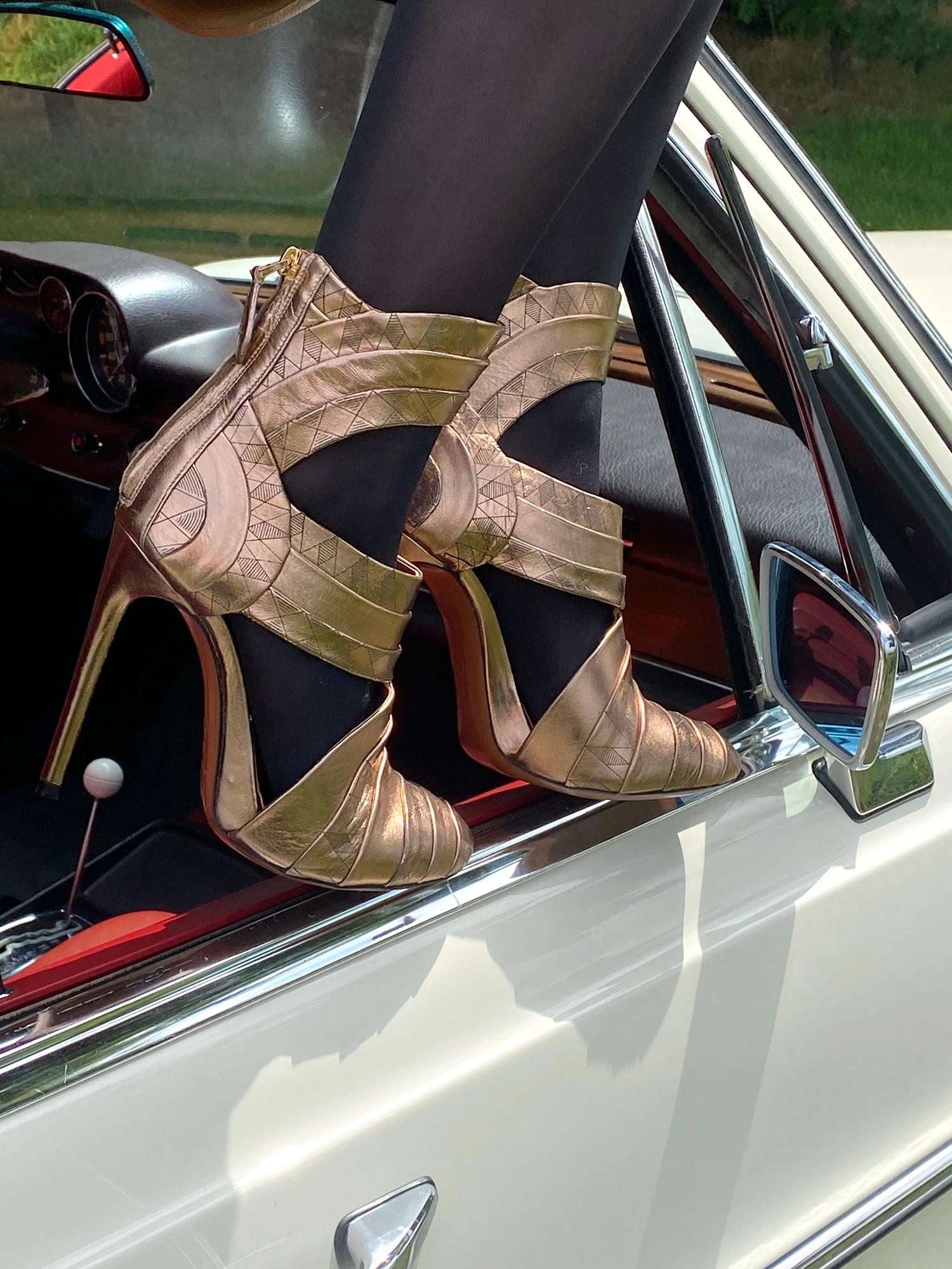 ALAÏA Metalic Bronze Panelled Deco Heels  For Sale 2