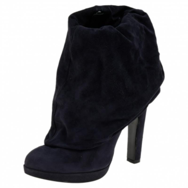 Donna Alaia - Stivali alla caviglia in pelle scamosciata blu navy taglia 38 in vendita