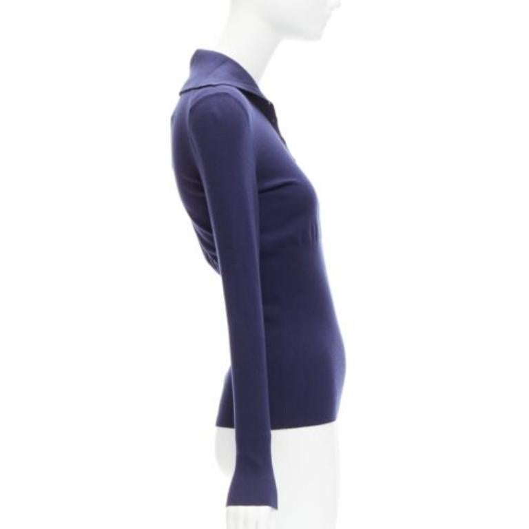 ALAIA maglia a collo alto con bottoni in misto lana blu navy FR40 L. In condizioni Nuovo in vendita a Hong Kong, NT
