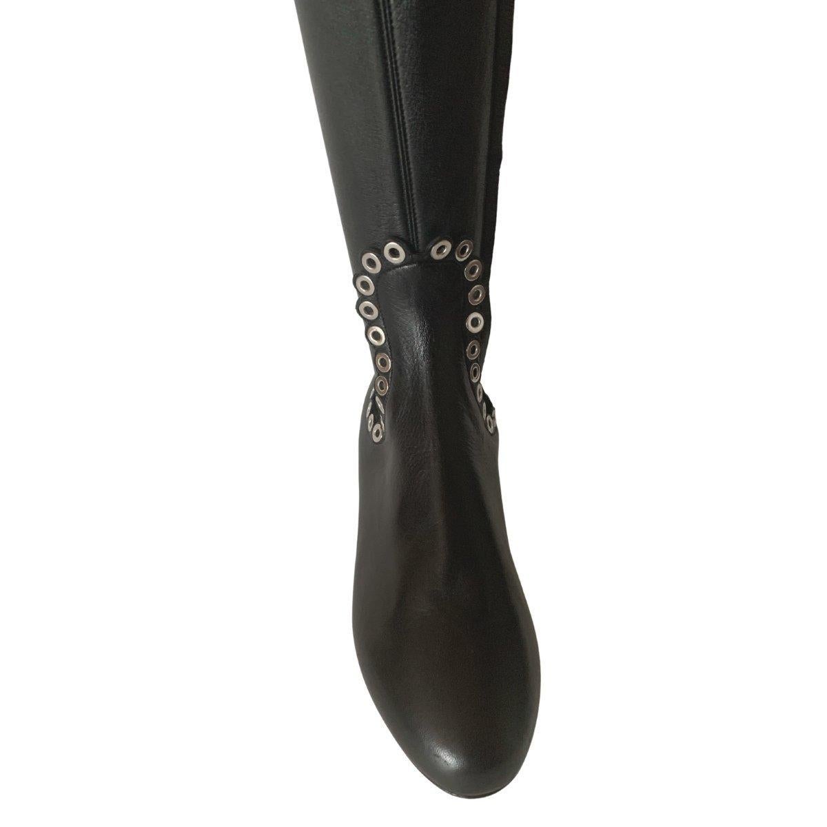 Alaia Over Knee Studded Flat Boots size 36 In New Condition For Sale In Brossard, QC
