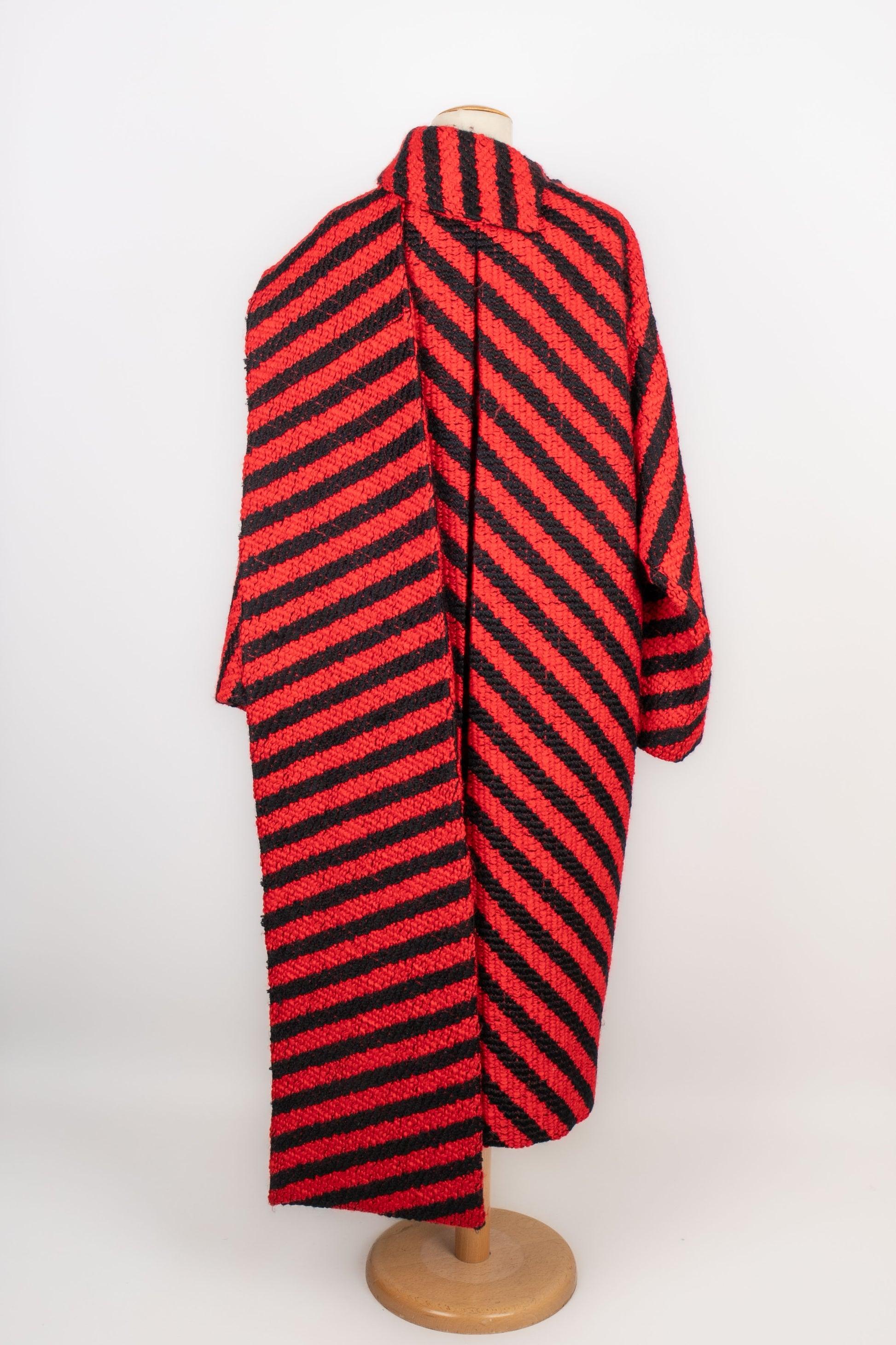 Alaïa Oversized Scarf Coat, 2022 In Excellent Condition In SAINT-OUEN-SUR-SEINE, FR