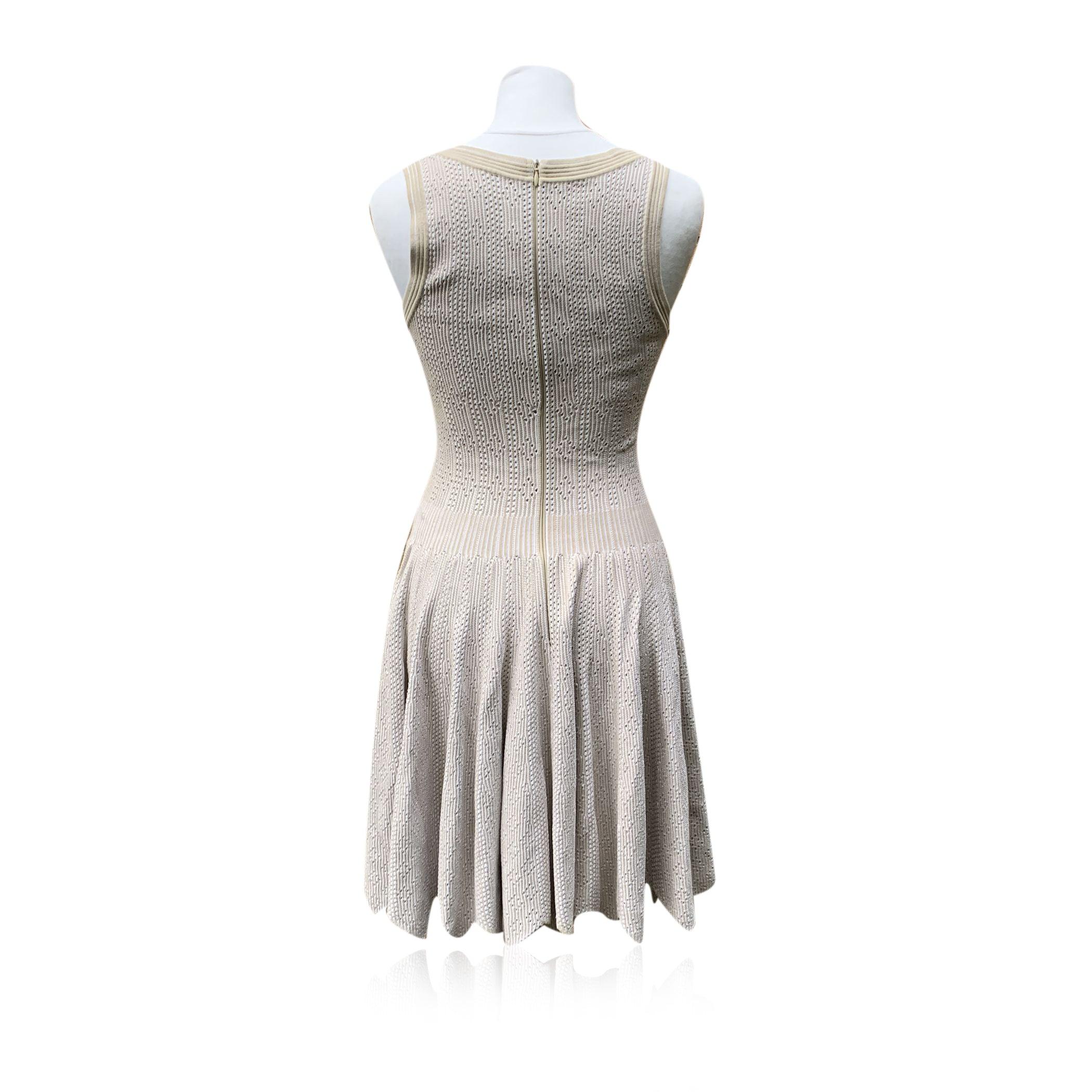 Alaia Paris Beige Perforated Knit Square Neck Sleeveless Dress 38 FR In Excellent Condition For Sale In Rome, Rome