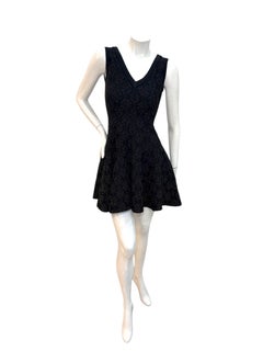 Alaïa Paris Black Textured Knit Fit
Flare Dress, IT 40