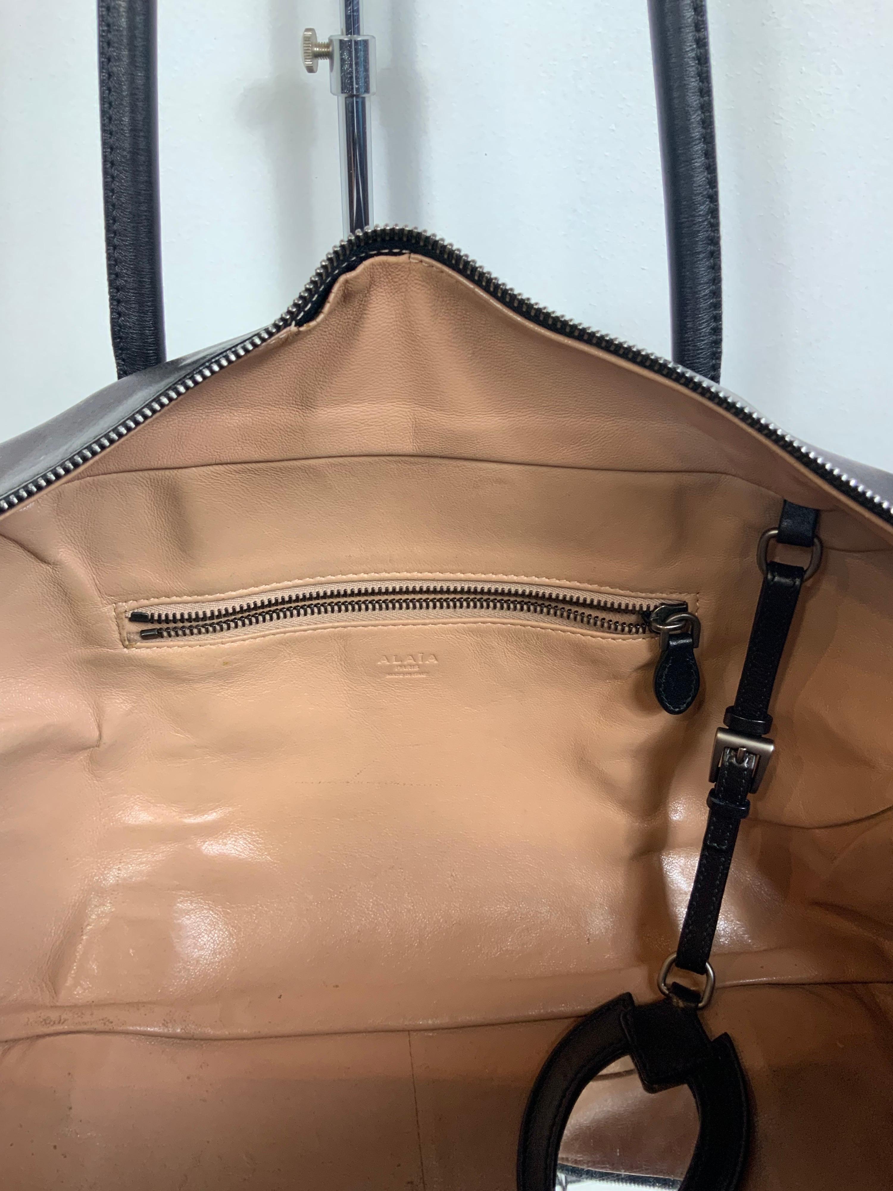 Alaia Paris leather black bag  6