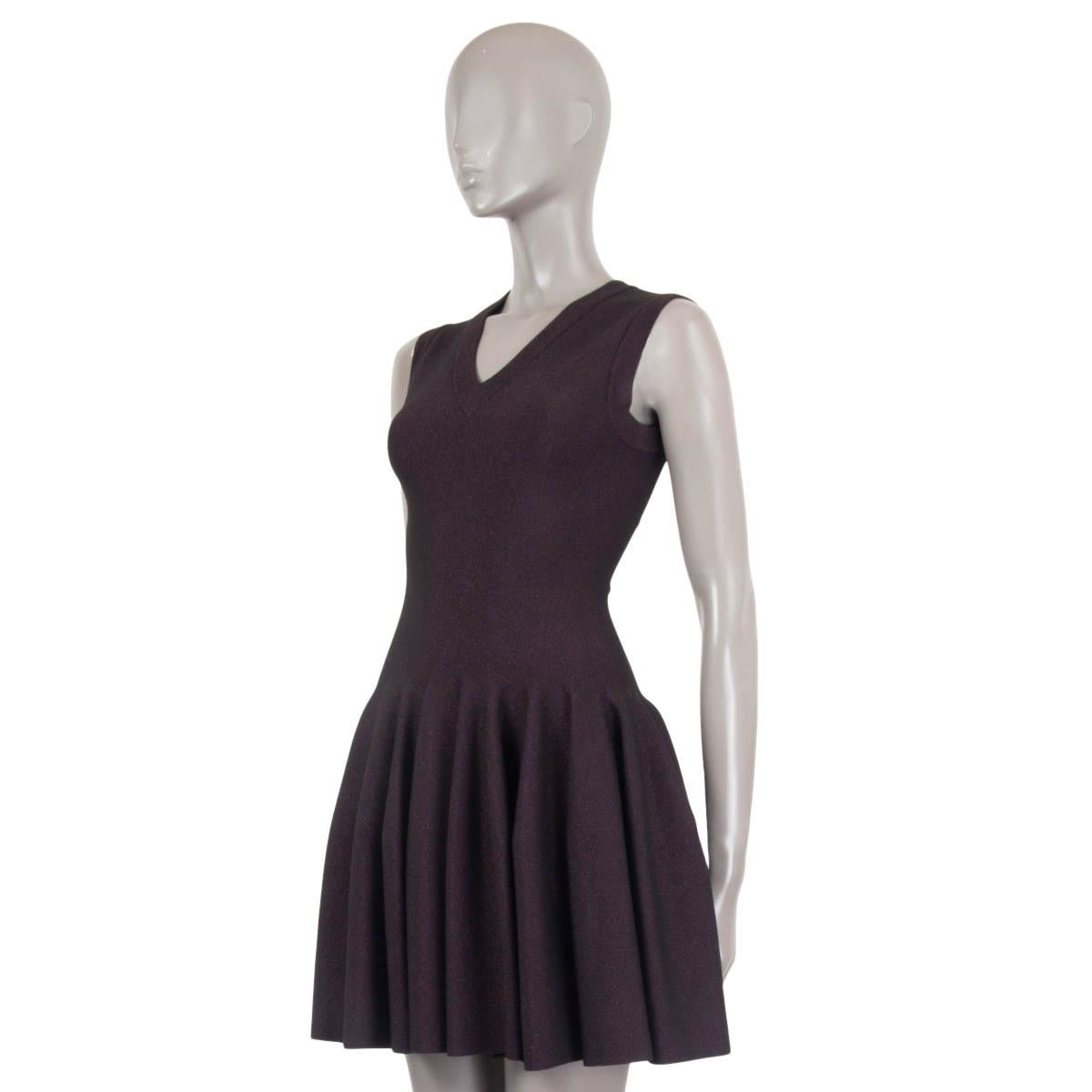 ALAIA purple & black viscose SLEEVELESS LUREX KNIT Dress 38 S In Excellent Condition For Sale In Zürich, CH