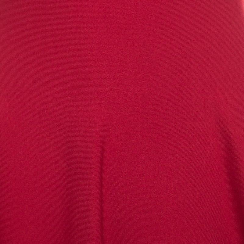 Alaia Ruby Red Stretch Knit Laser Cut Hem Detail Flared Mini Dress M In Excellent Condition In Dubai, Al Qouz 2