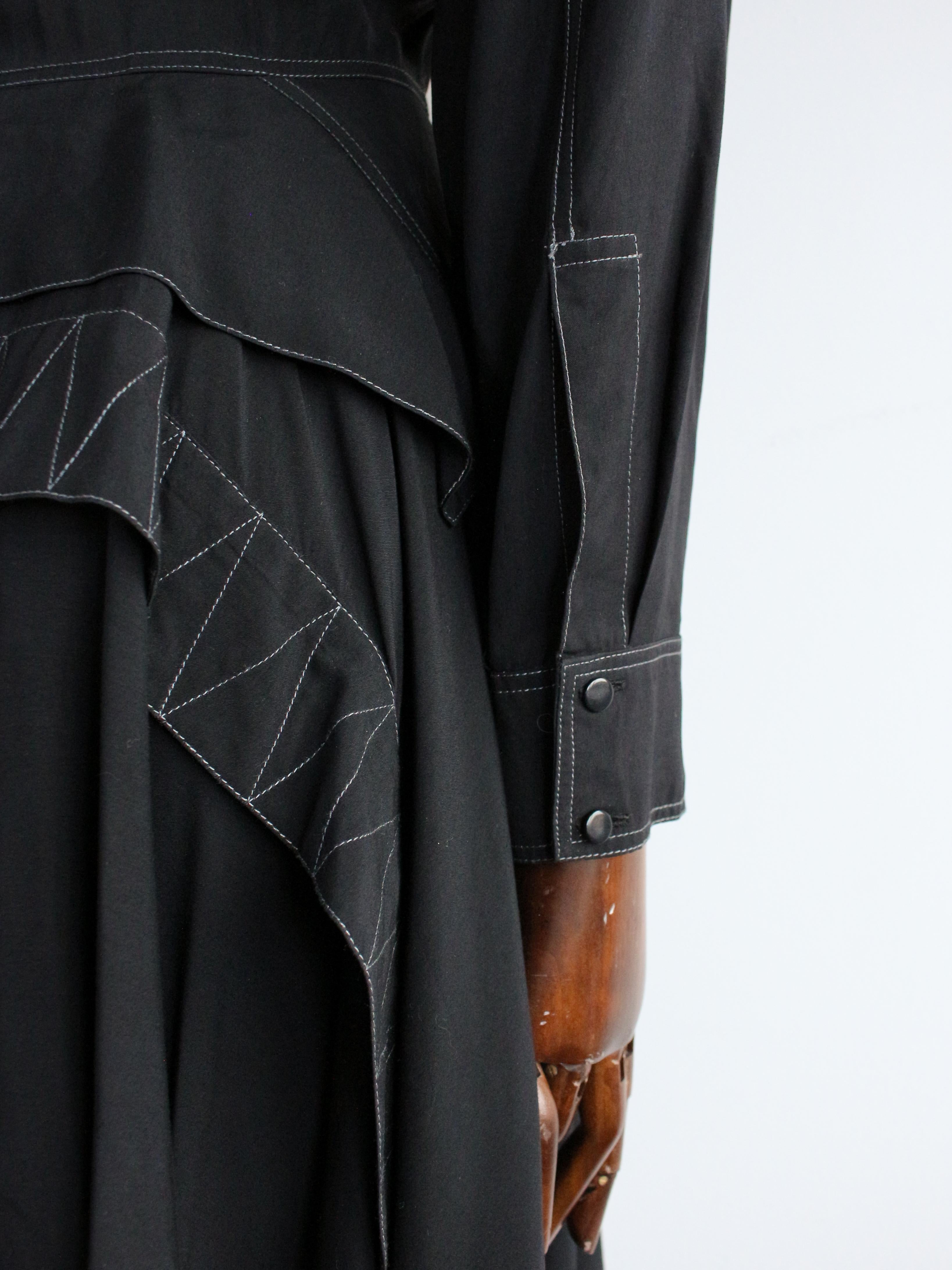 Alaïa S/S87 - Robe chemise noire avec jupe à volants en vente 2