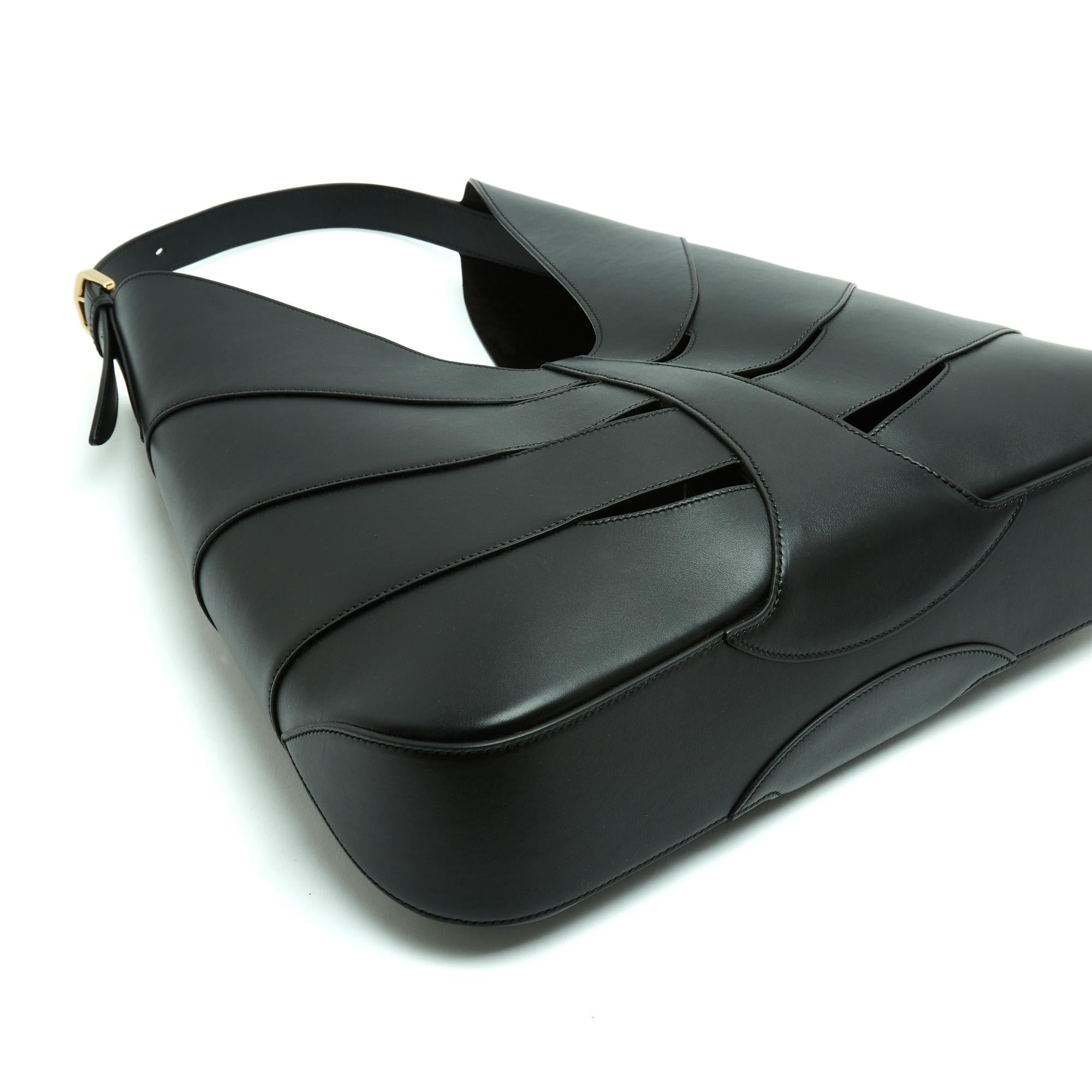 Alaïa Sac Cuir Noir Cabas Delta 2025 Black Leather Delta Bag Like New Dustbag en vente 1