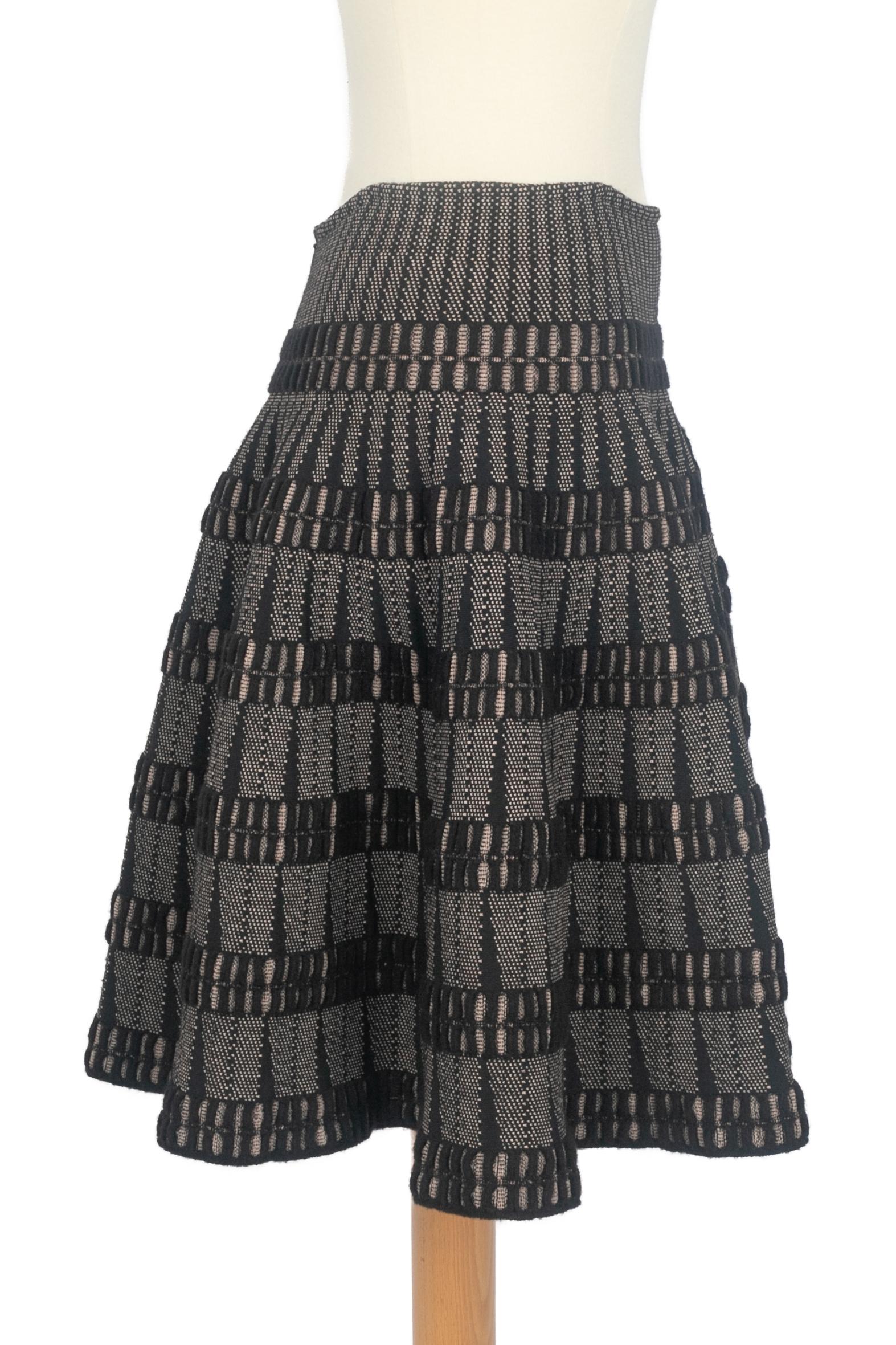 Falda skater Alaïa en Excelente estado para la venta en SAINT-OUEN-SUR-SEINE, FR