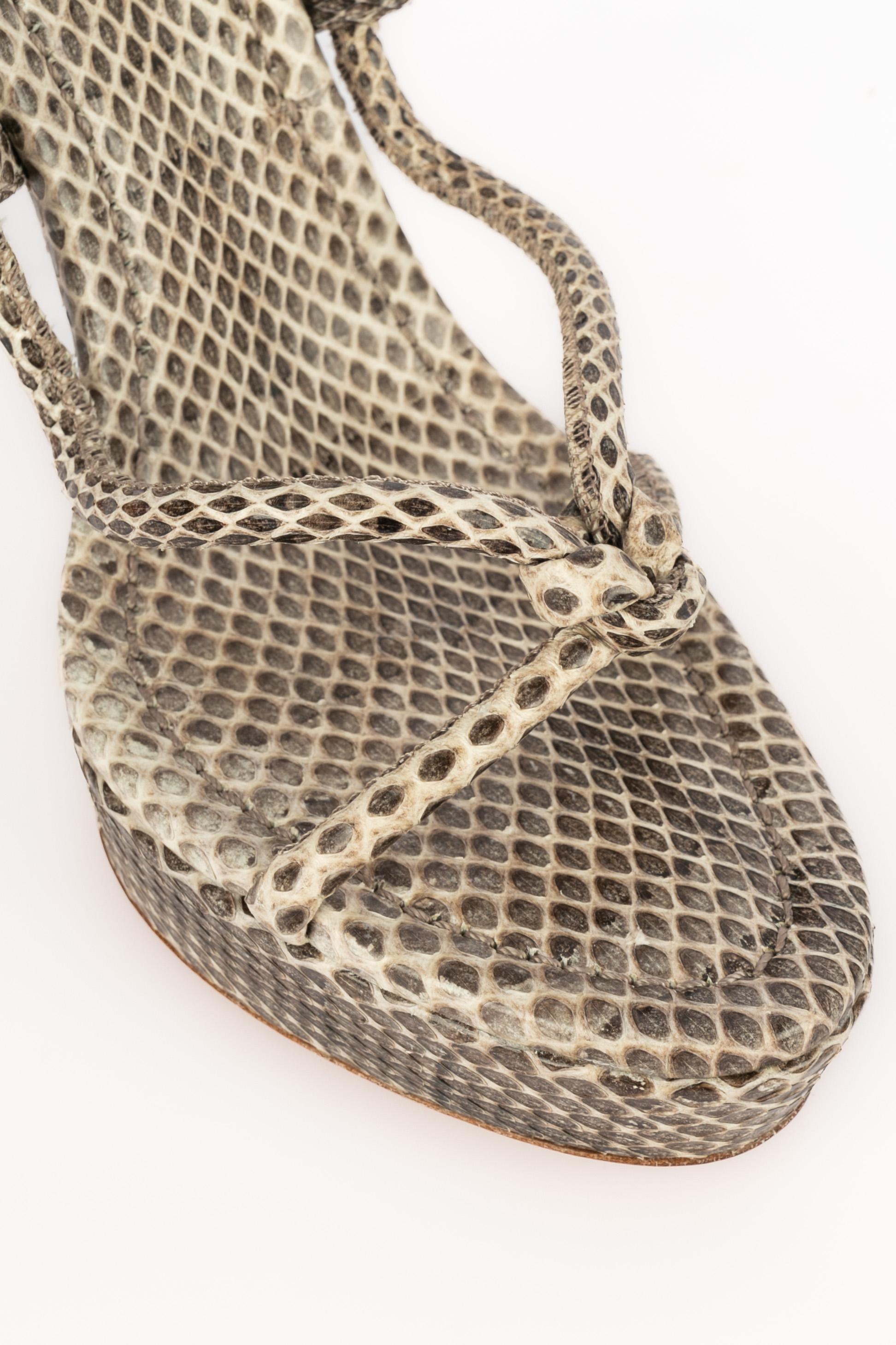 Tacones de aguja Alaïa en venta 5
