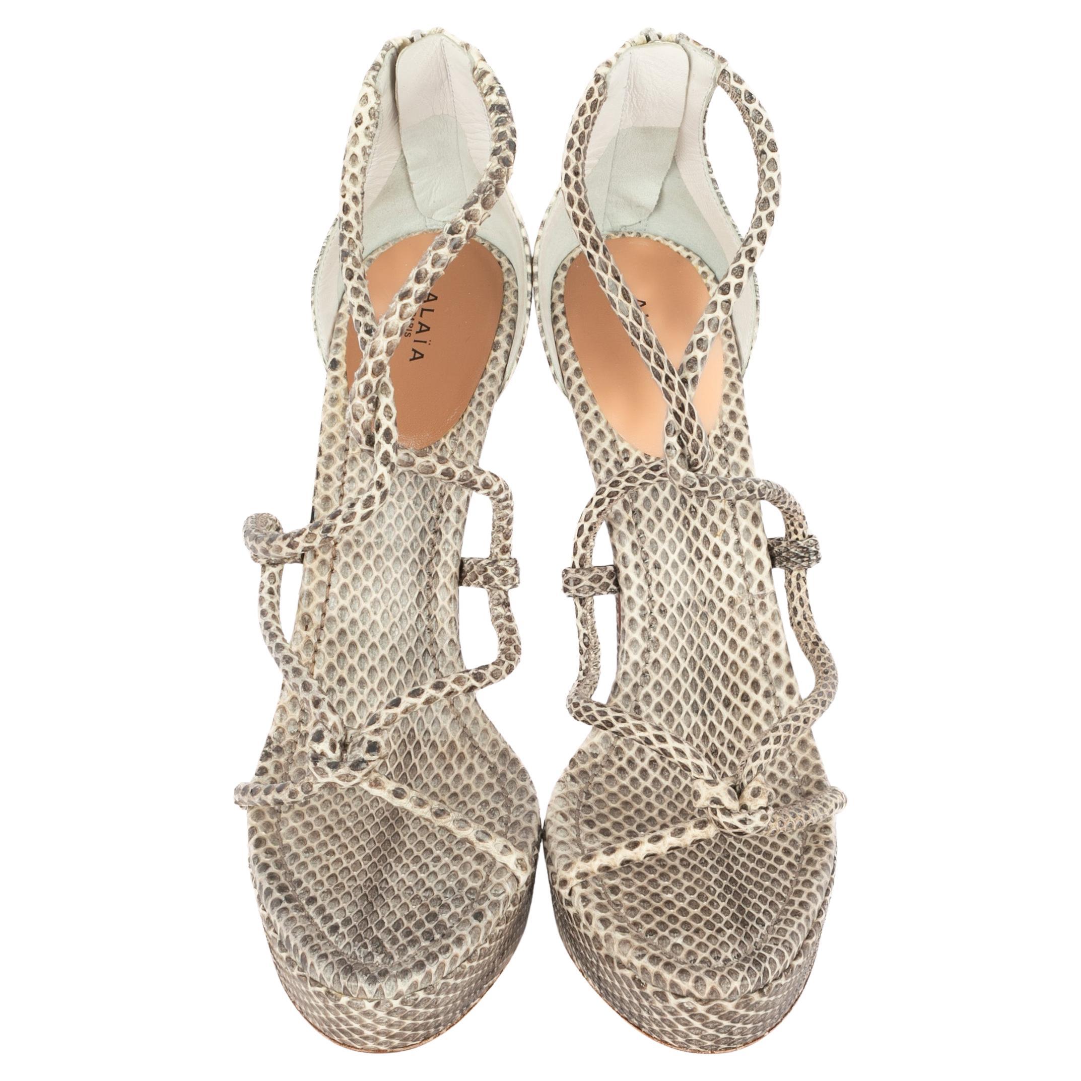 Tacones de aguja Alaïa en venta