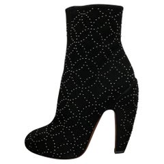 Alaïa Suede Ankle Boots in Black