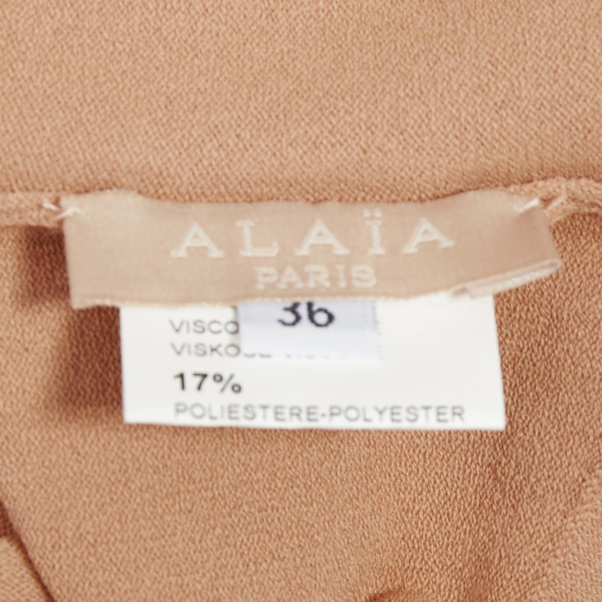 ALAIA - Pull à manches courtes et col bateau en viscose mélangée nude et tan FR36 S en vente 3