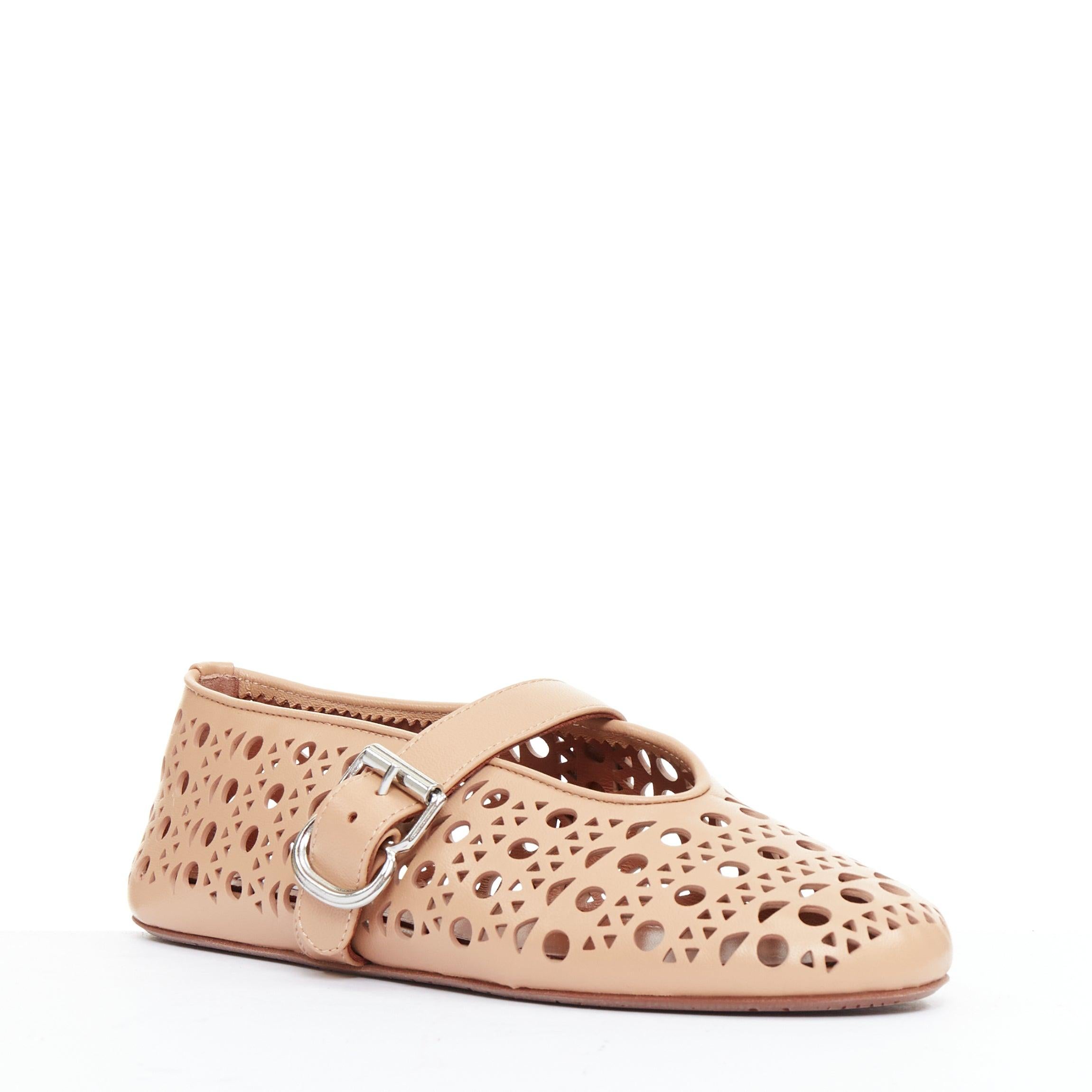 ALAIA Vienne tan Leder ausgeschnitten Schnalle maryjane Ballerina Wohnungen EU37 (Beige) im Angebot