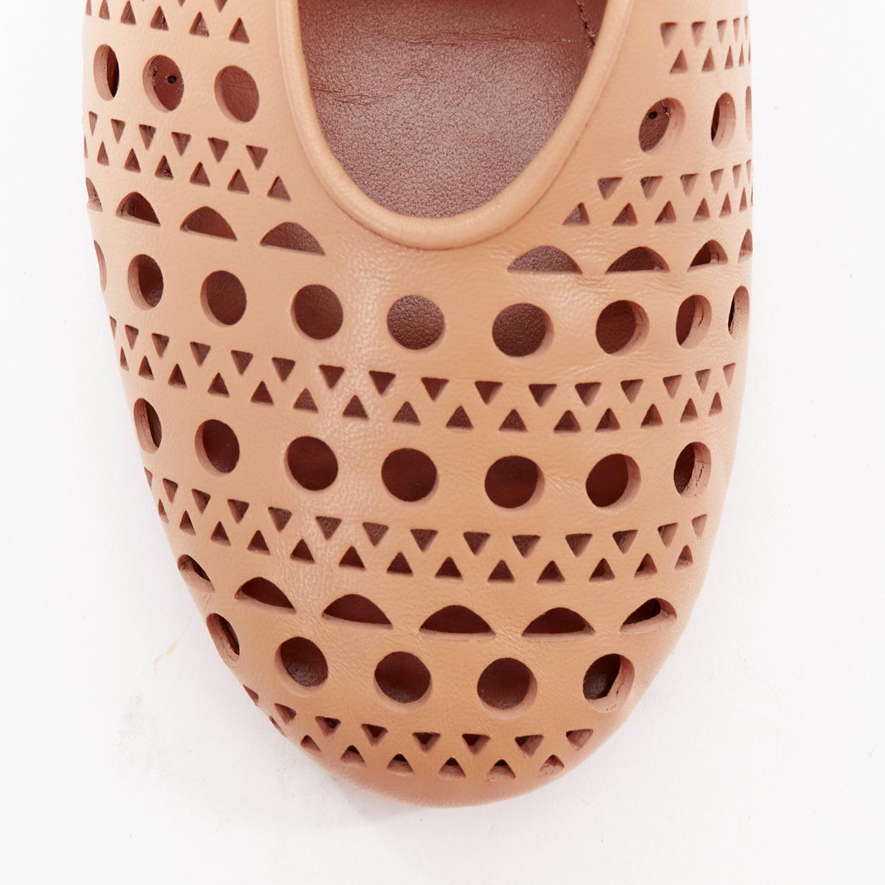 ALAIA Vienne tan Leder ausgeschnitten Schnalle maryjane Ballerina Wohnungen EU37 im Angebot 1