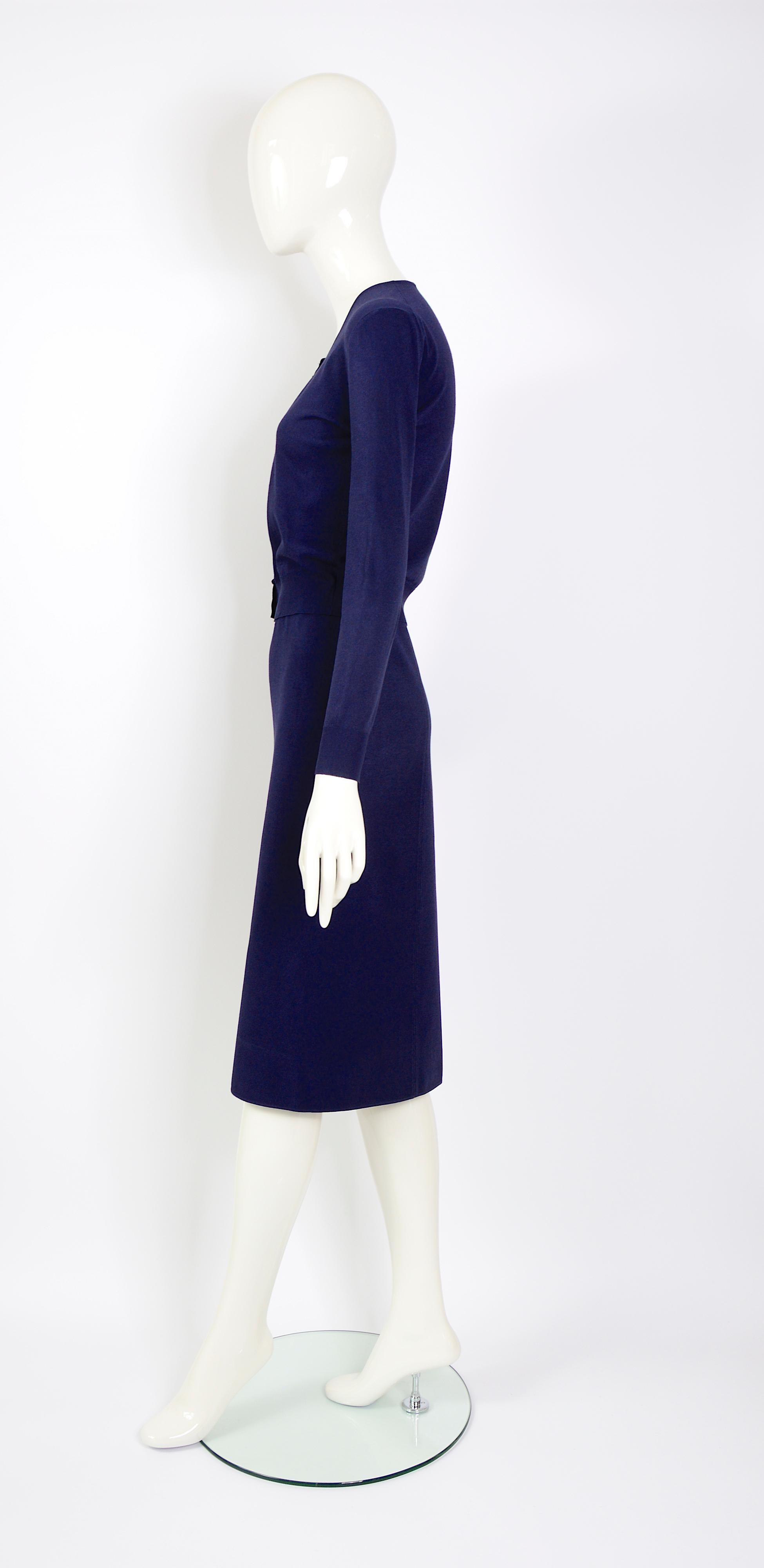 Women's or Men's Alaia vintage 1990s midnight blue viscose mix stretch cardigan & skirt set. For Sale