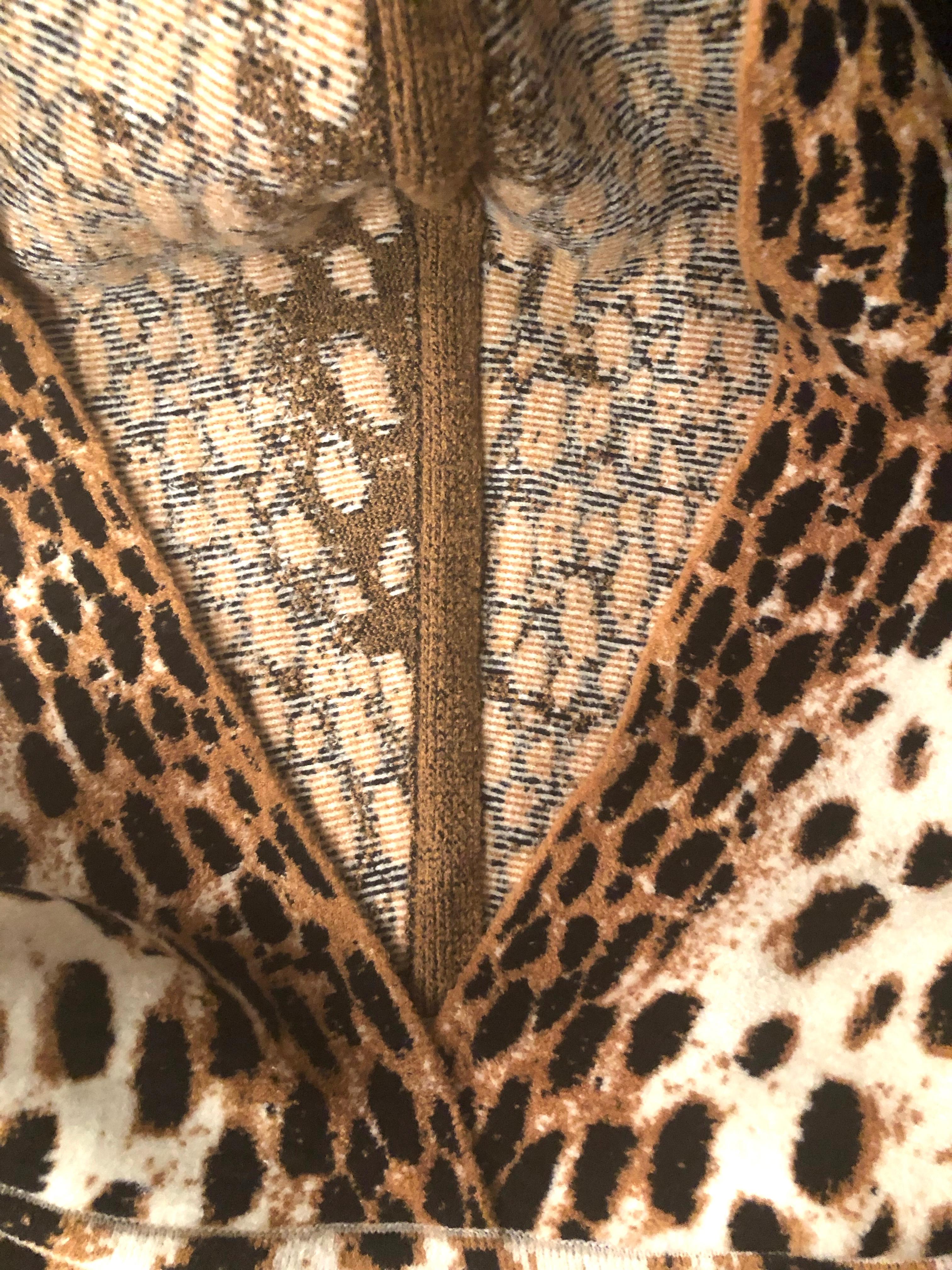 Women's or Men's Alaïa White and Brown Leopard Print Sweatshirt