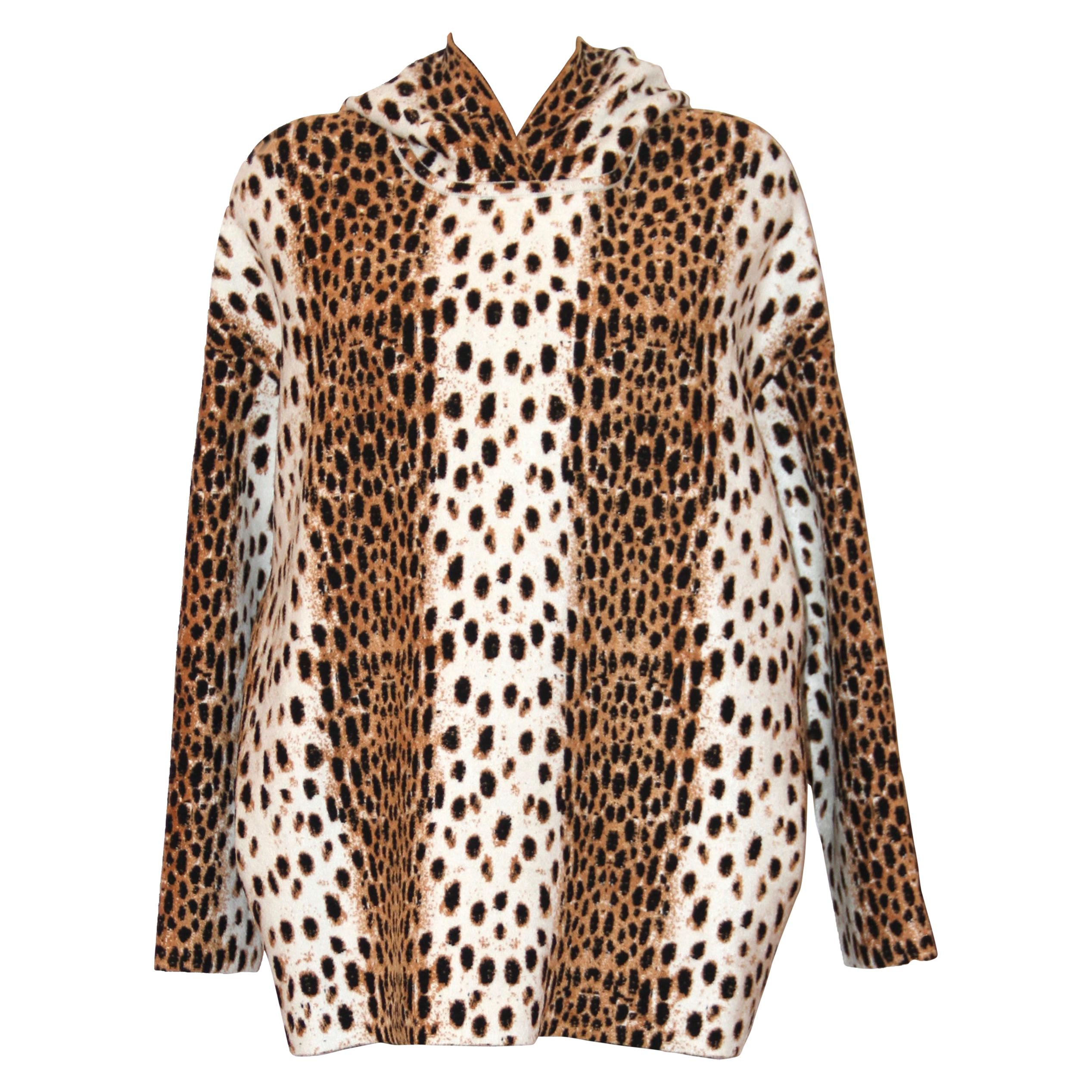 Alaïa White and Brown Leopard Print Sweatshirt