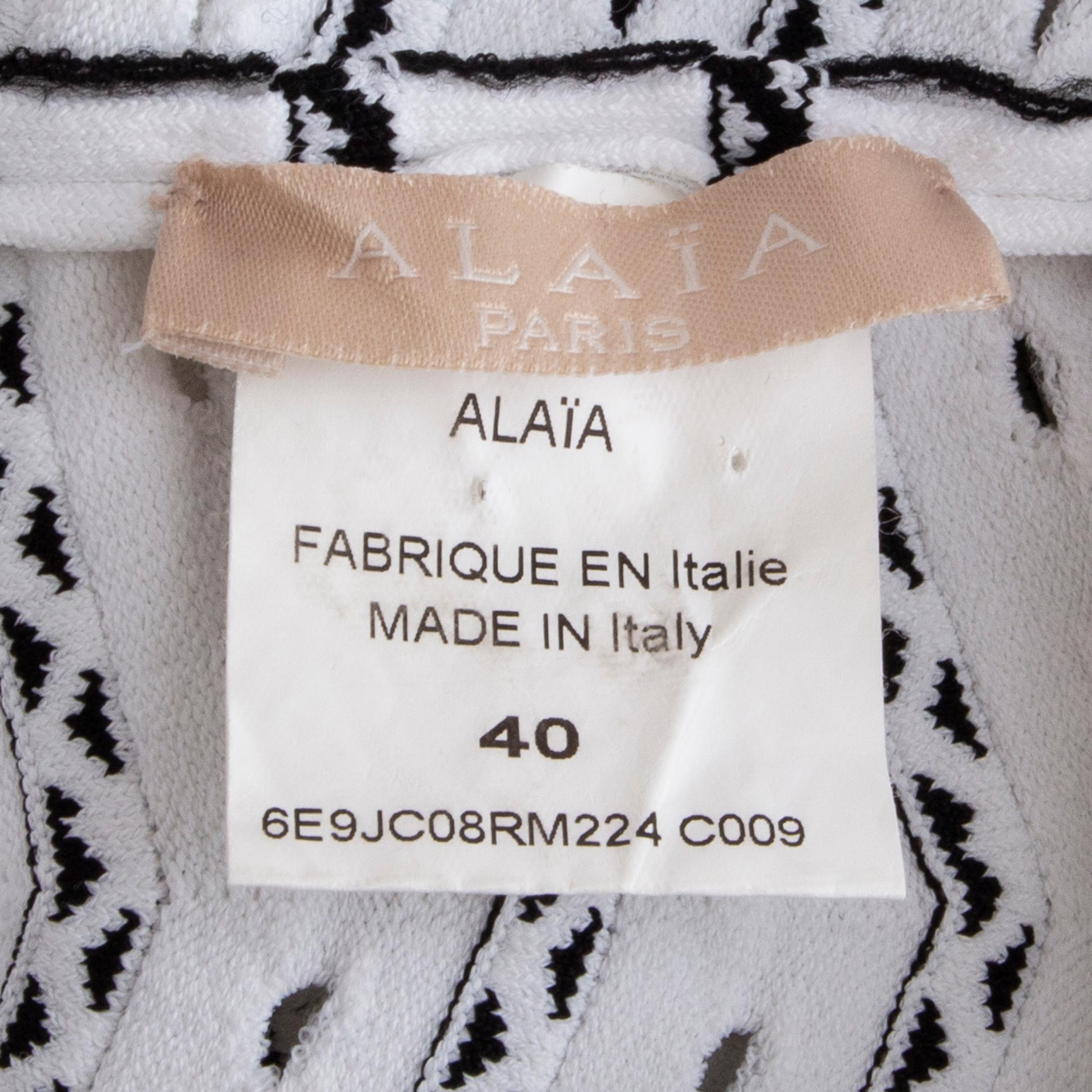 ALAIA white & black viscose CHEVRON JACQUARD KNIT Skirt 40 M 1