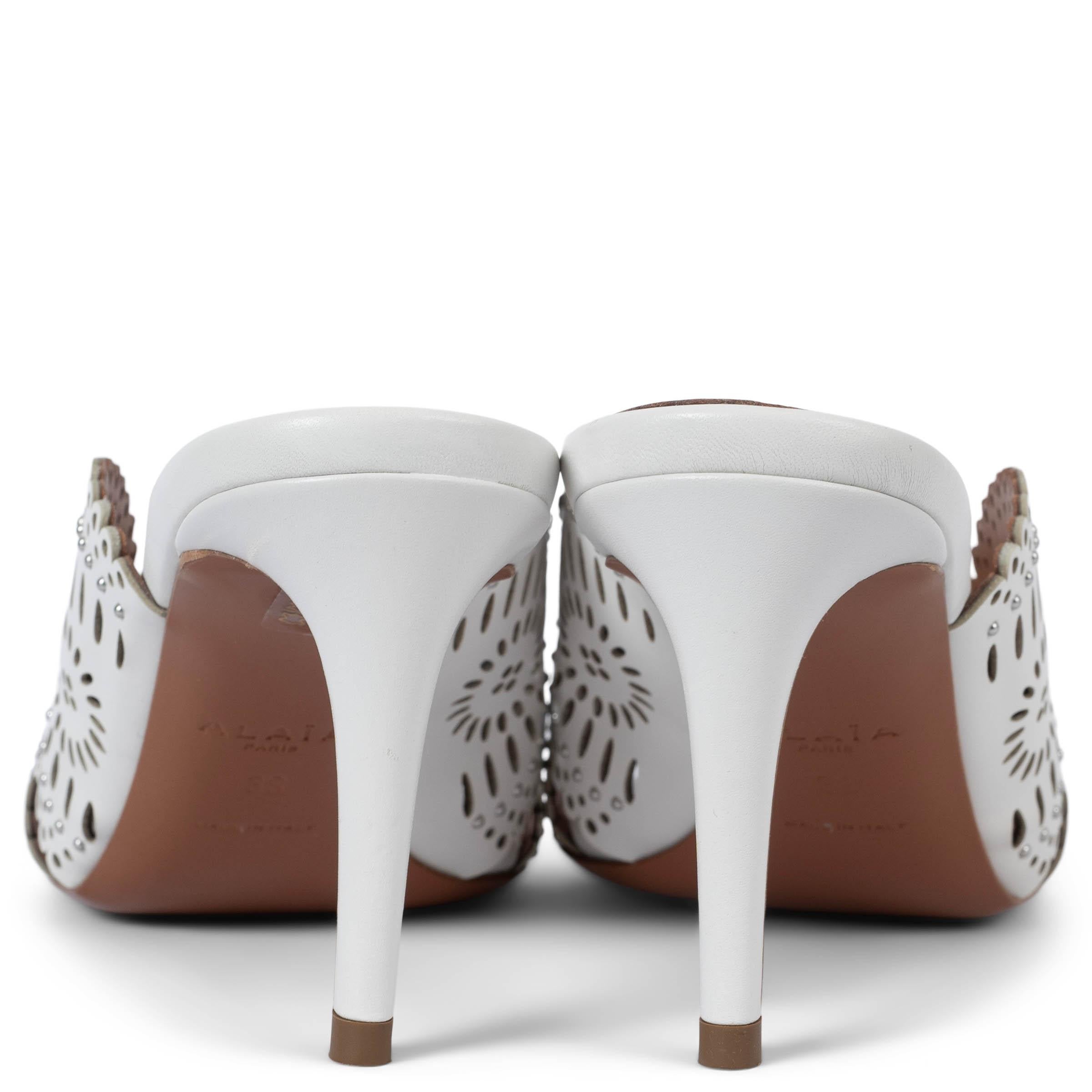 ALAIA Weiße Ledersandalen STUDDED VIENNE MOLUKAI mit Absatz aus weißem Leder 38 im Zustand „Hervorragend“ im Angebot in Zürich, CH