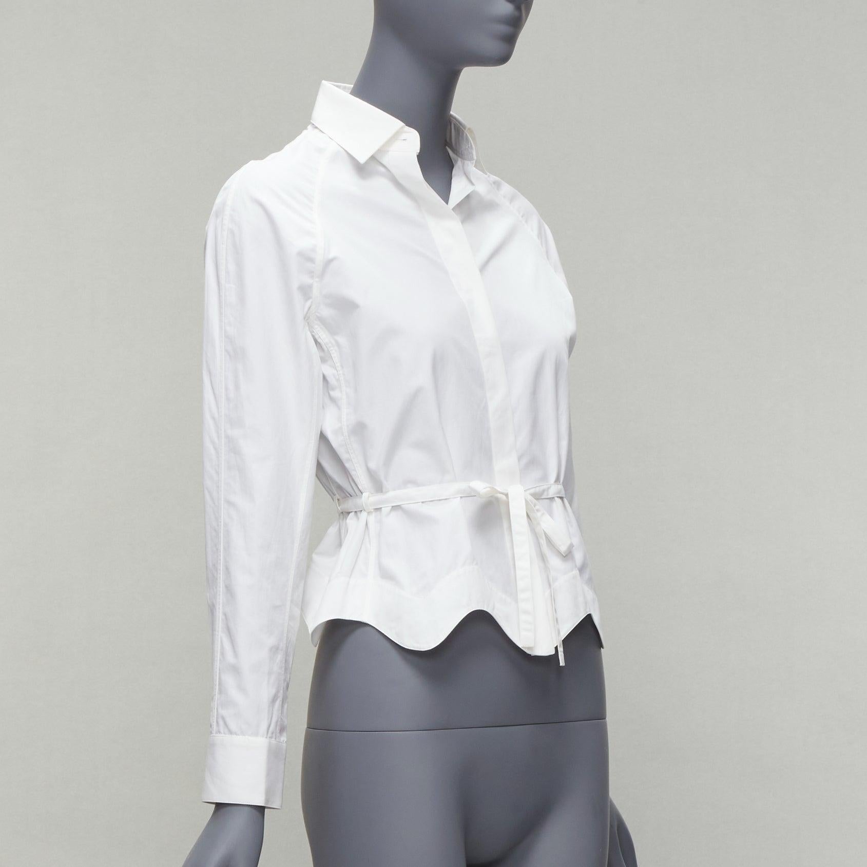 Gris ALAIA white raglan sleeve belted wavy scalloped hem cropped shirt FR36 S en vente