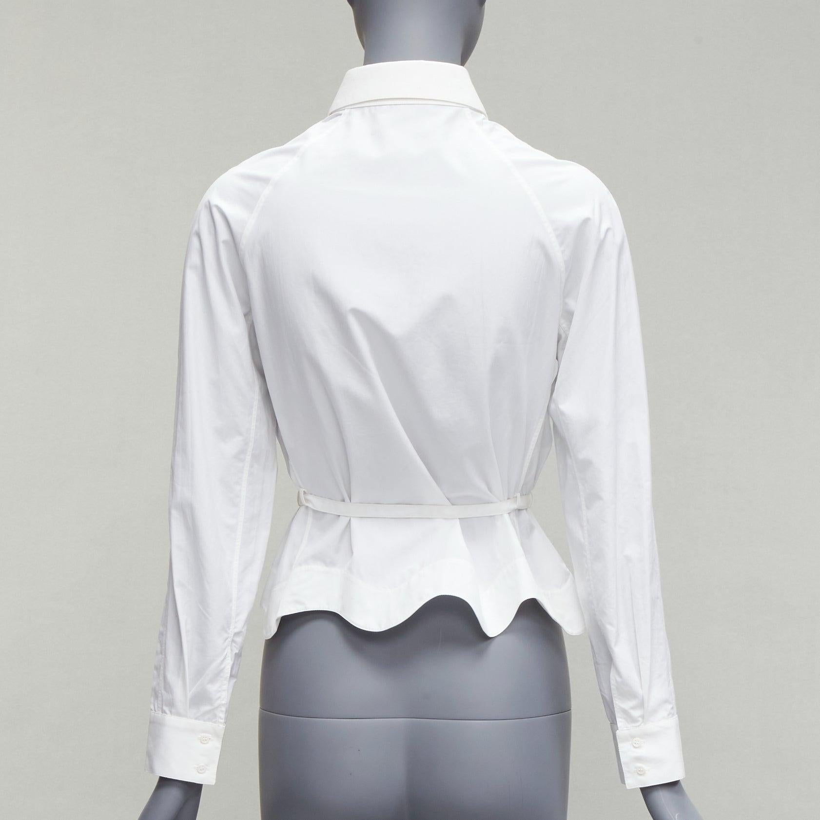ALAIA white raglan sleeve belted wavy scalloped hem cropped shirt FR36 S Pour femmes en vente