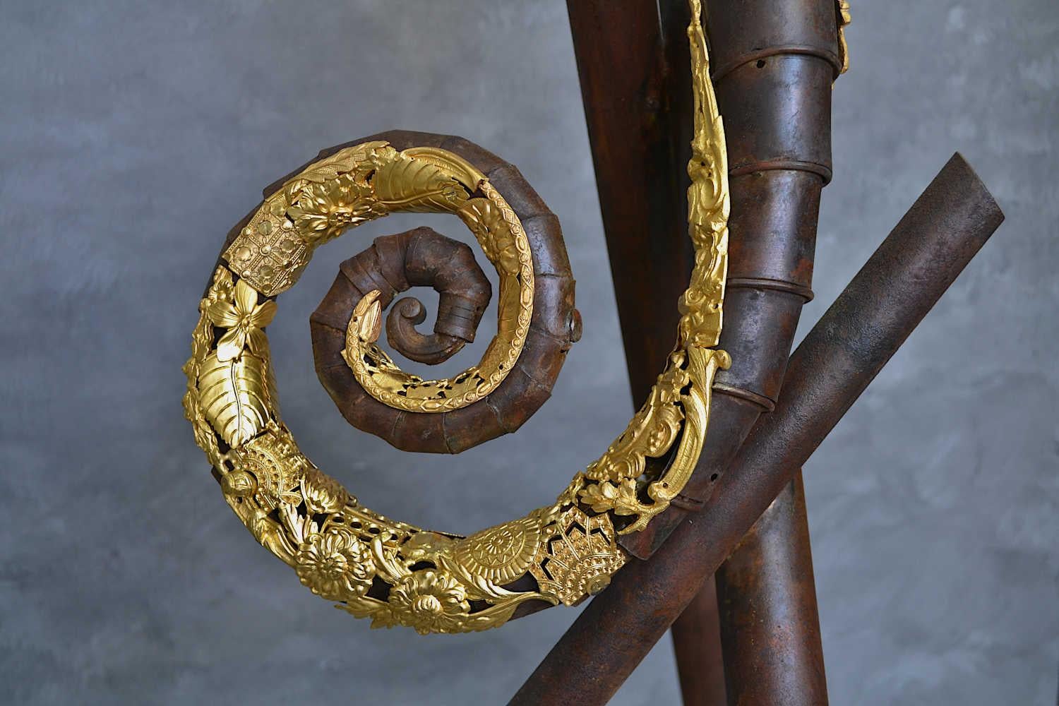 Chameleon Ex-Machina - Bronze Unique Piece - Contemporary Sculpture by Alain BELLINO