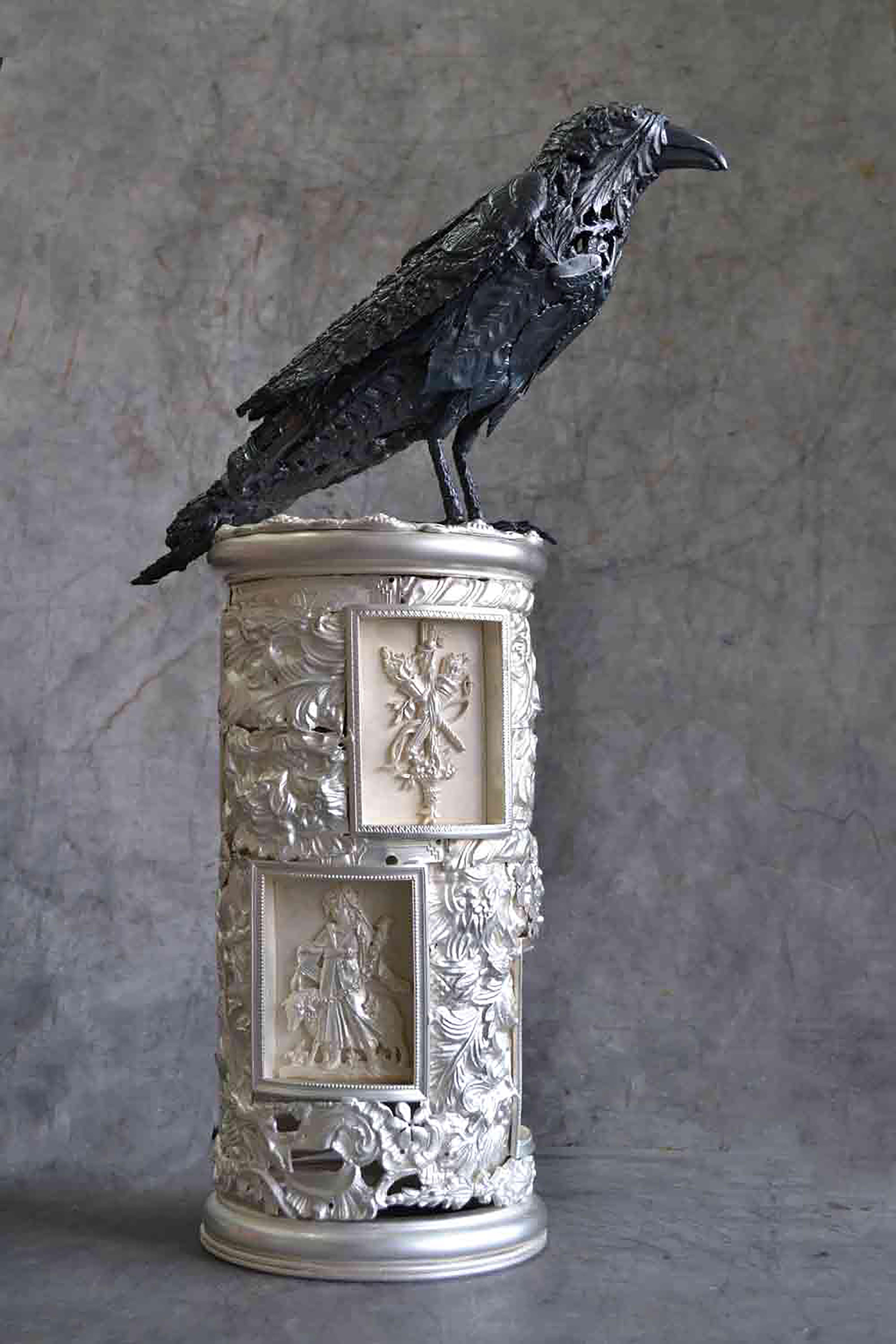 Raven - Bronze Unique Sculpture  - Gold Figurative Sculpture by Alain BELLINO