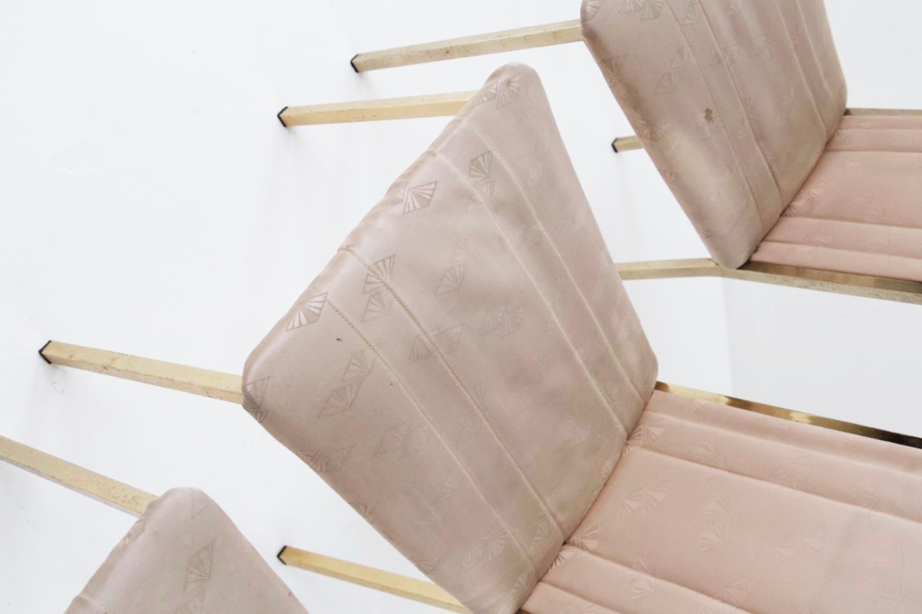 Alain Delon Rare Branded Velvet Chairs In Good Condition In Milano, IT