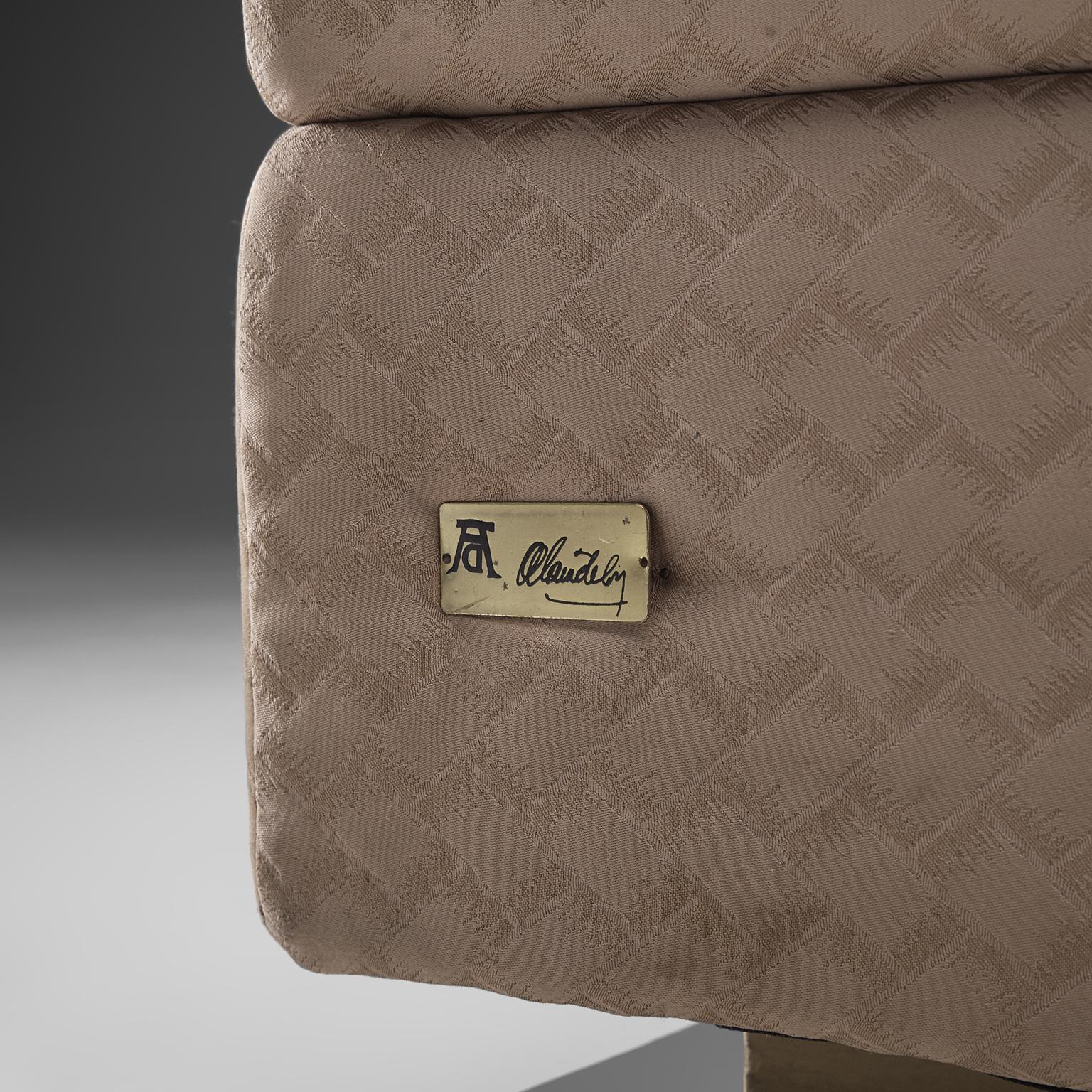 Dreisitzer-Sofa „Salon“ von Alain Delon mit taupefarbener Polsterung im Angebot 3