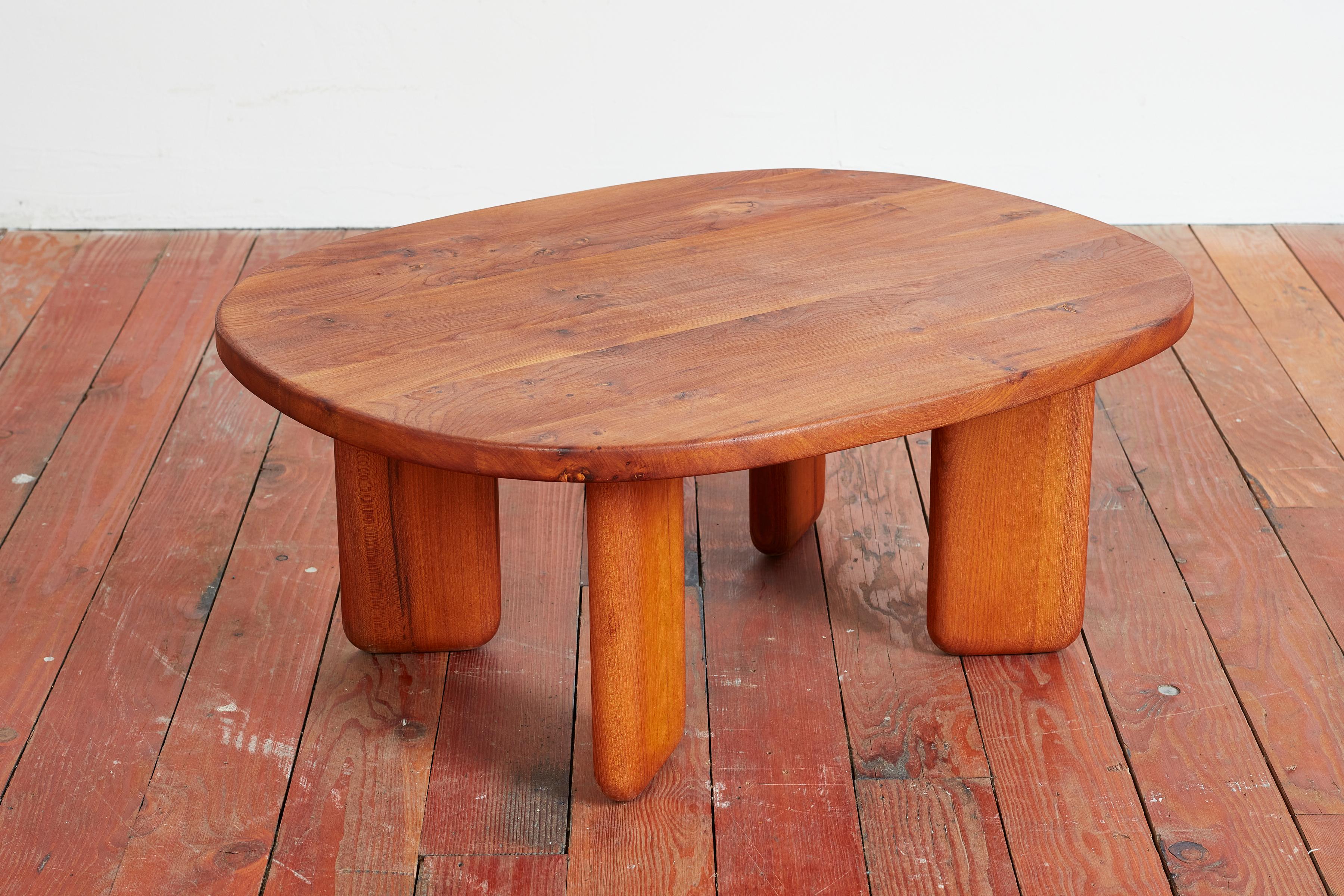 Alain Gaubert Elm Coffee Table In Good Condition For Sale In Beverly Hills, CA