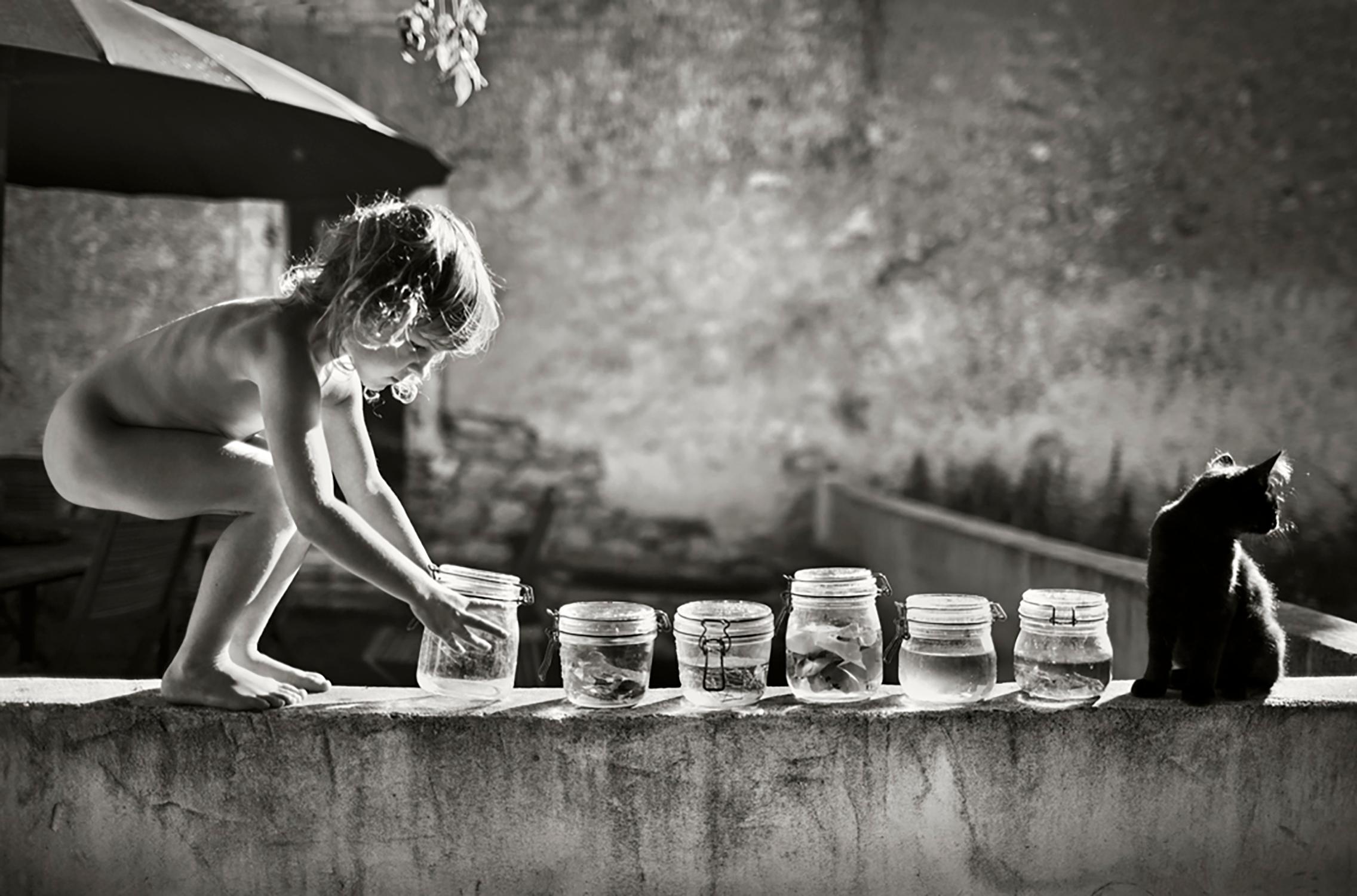 Alain Laboile Black and White Photograph – Les Bocaux