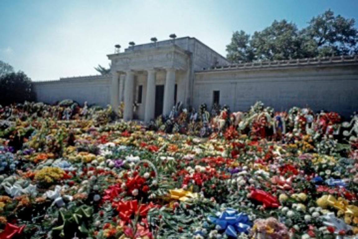 Alain Le Garsmeur Color Photograph - ' Elvis Flowers ' 1977 Limited Edition Archival Pigment Print 