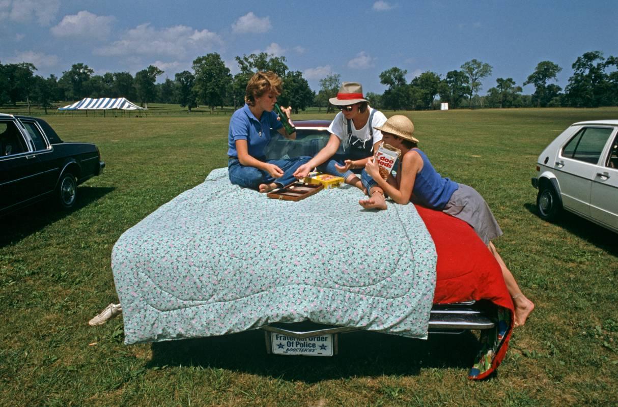 Alain Le Garsmeur Color Photograph - 'Backgammon Break' 