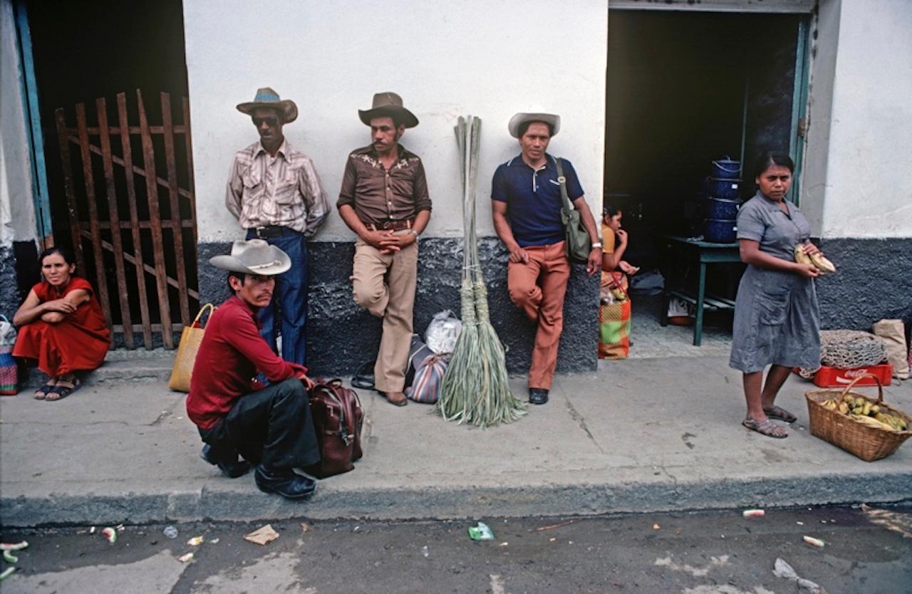 Honduras Life by Alain Le Garsmeur
People waiting for transportation in rural Honduras, Central America, 1981.

Paper size 20 x 24 inches / 50 x 60 cm
Printed in 2022 - produced from the original transparency
Archival Pigment Print and limited