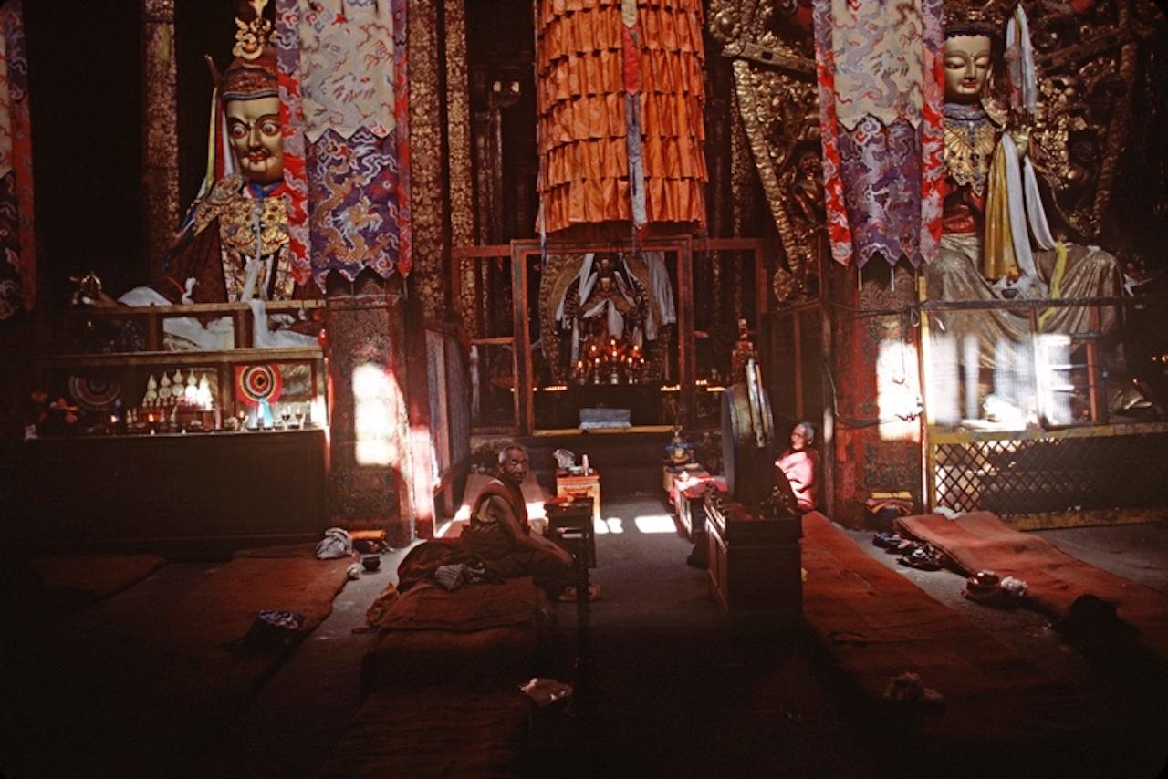 Jokhang Monks by Alain Le Garsmeur
Buddhist monks inside Jokhang Temple, a UNESCO World Heritage Site, Lhasa, Tibet, 1985. 

Paper size 30 x 40 inches / 76 x 101 cm  
Printed in 2022 - produced from the original transparency
Archival Pigment Print