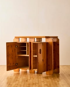 Aparador de pino Alain Marcoz c. 1970