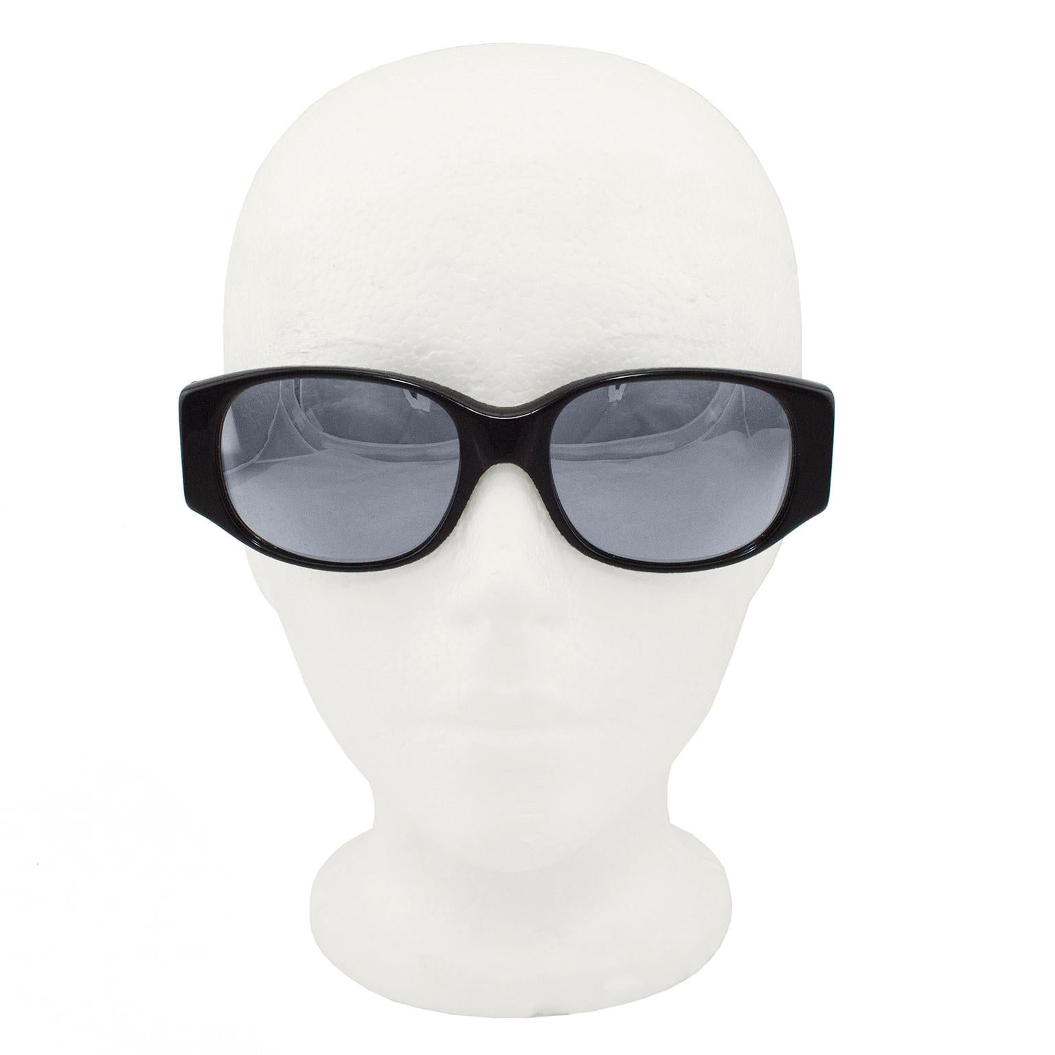 Women's or Men's Alain Mikli Black Sunglasses with Mirror Lenses For Sale