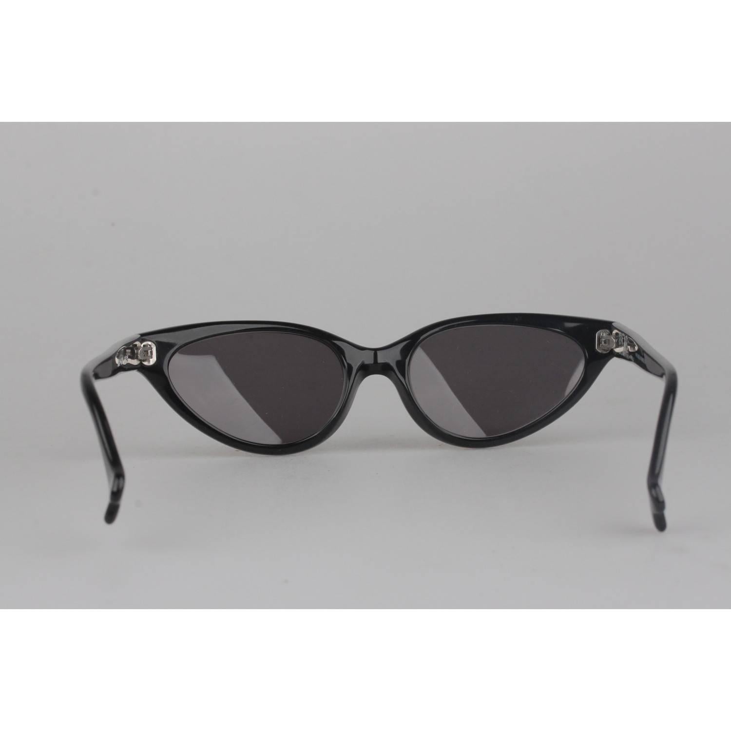 Women's ALAIN MIKLI Paris Vintage D304 Sunglasses for 101 Dalmatians 1996