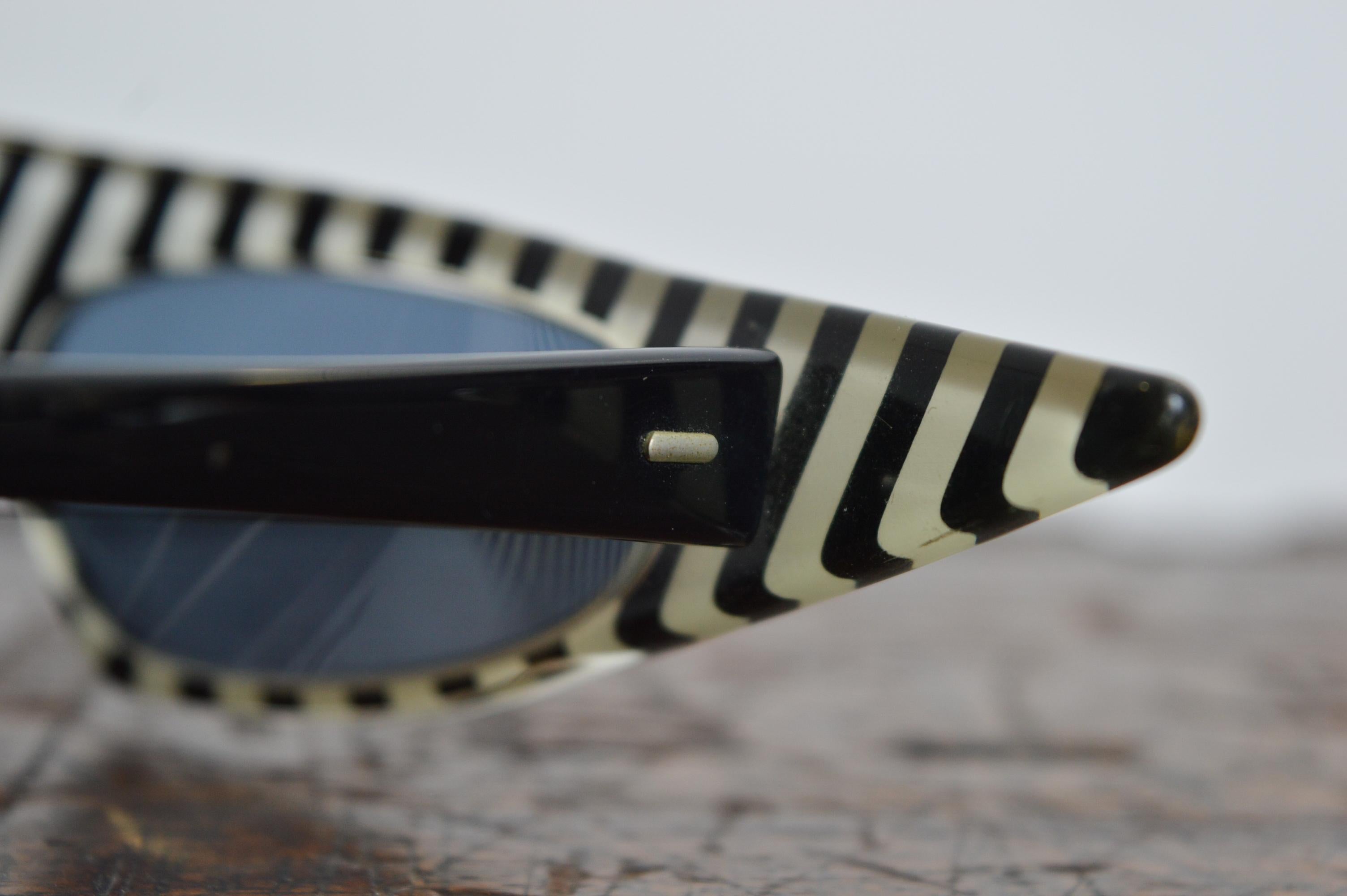 Alain Mikli Rare 1980s Plume Striped Avant Guard Crazy Sunglasses - Loud Shades 9