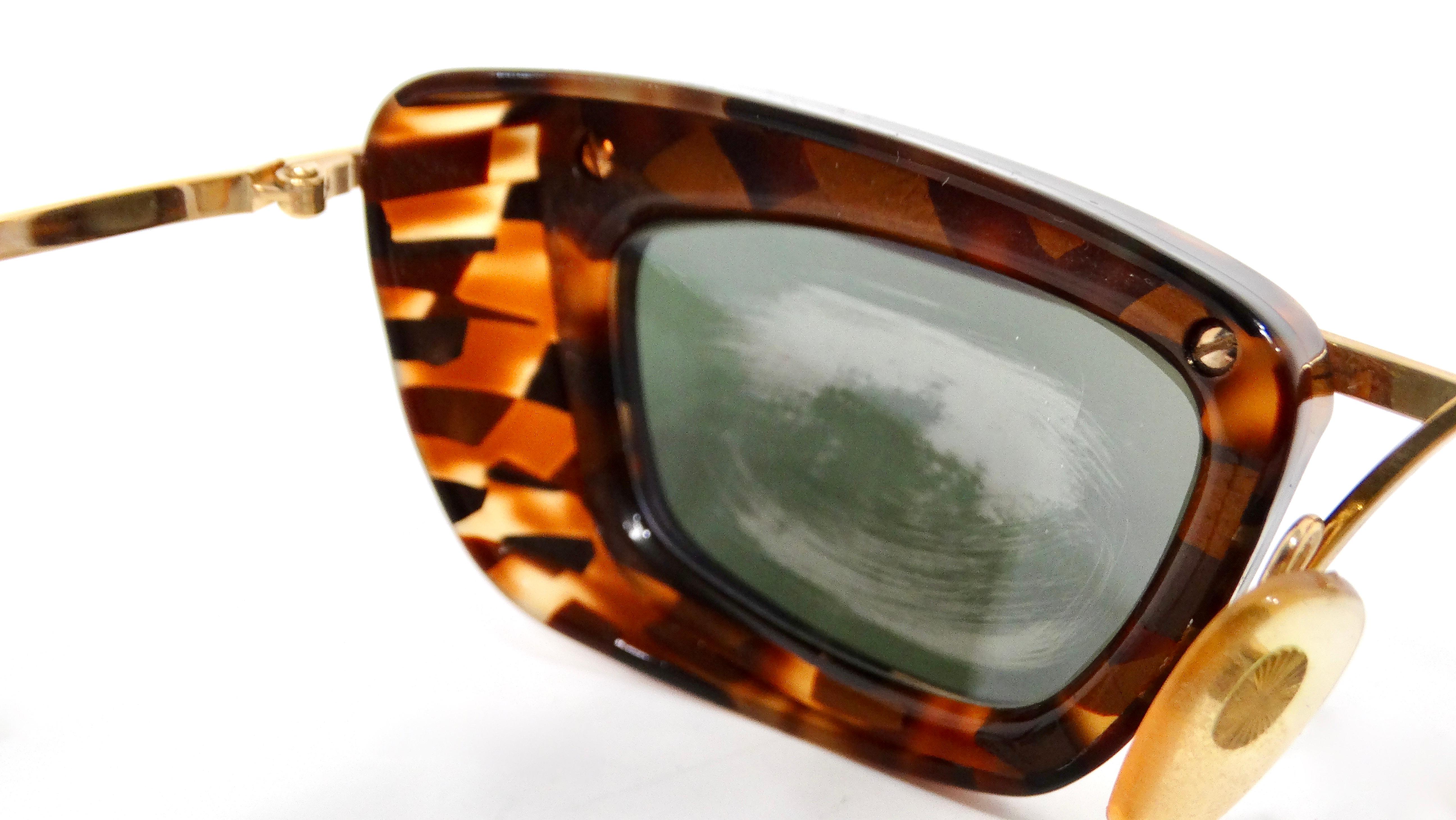 Alain Mikli Lunettes de soleil tortoise et or à verres miroirs circa 1990 en vente 1