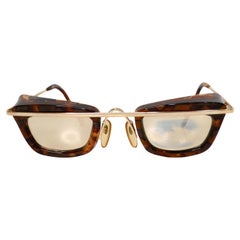 Alain Mikli Lunettes de soleil tortoise et or à verres miroirs circa 1990
